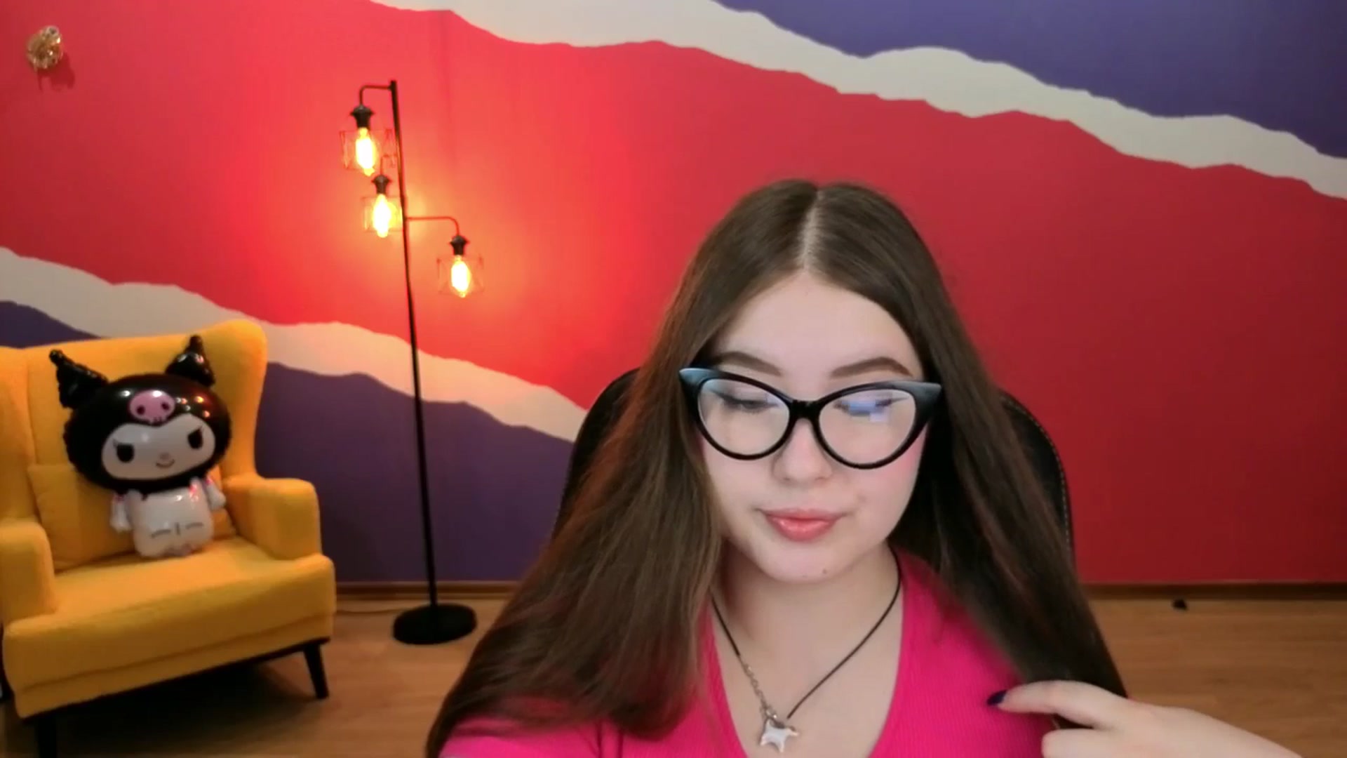 Gallery image thumbnail from AdmireMyEyes's myfreecams stream on, 07/27/2025, 18:24 image 11 of 20