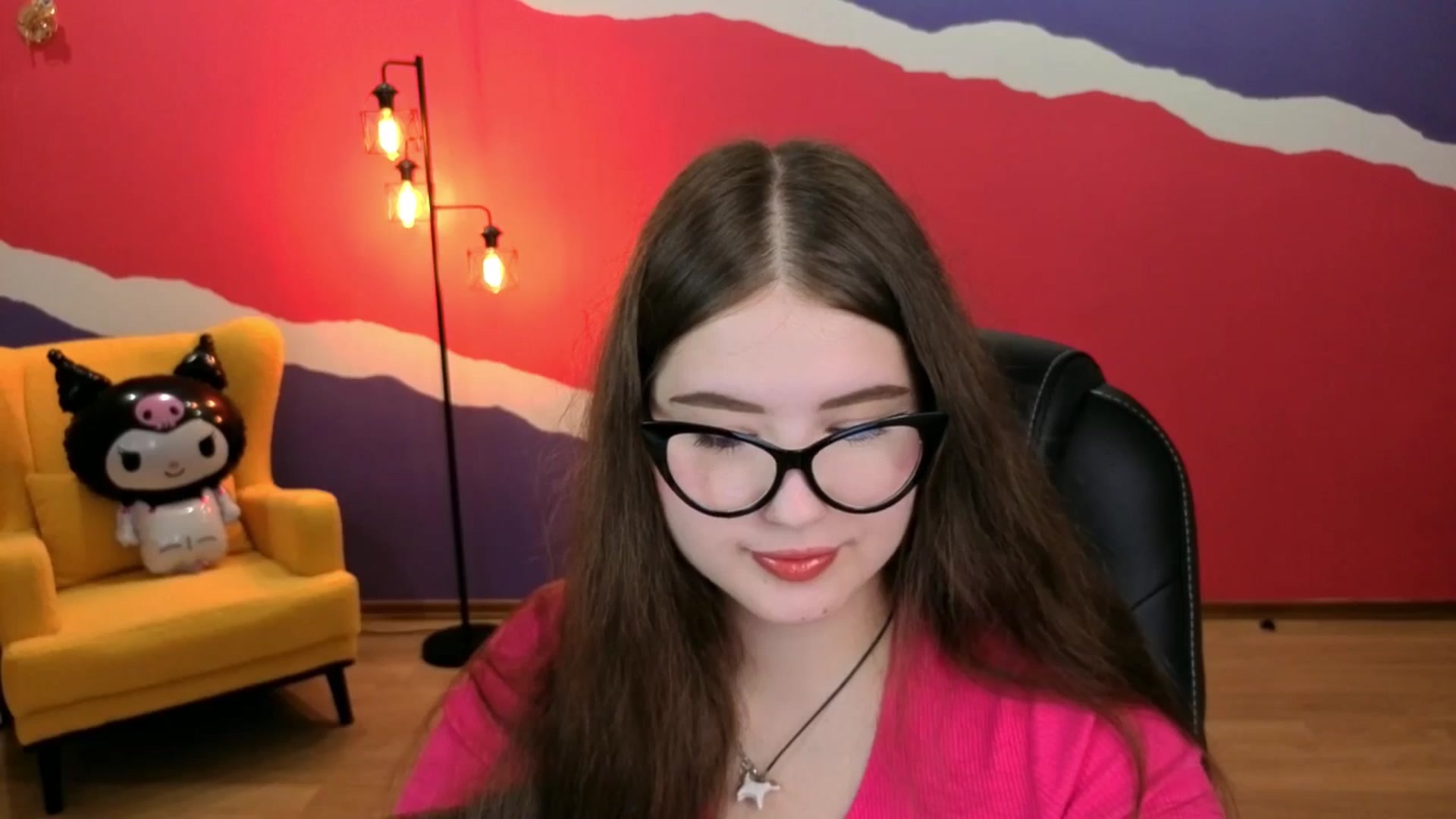 Gallery image thumbnail from AdmireMyEyes's myfreecams stream on, 07/27/2025, 18:49 image 5 of 20