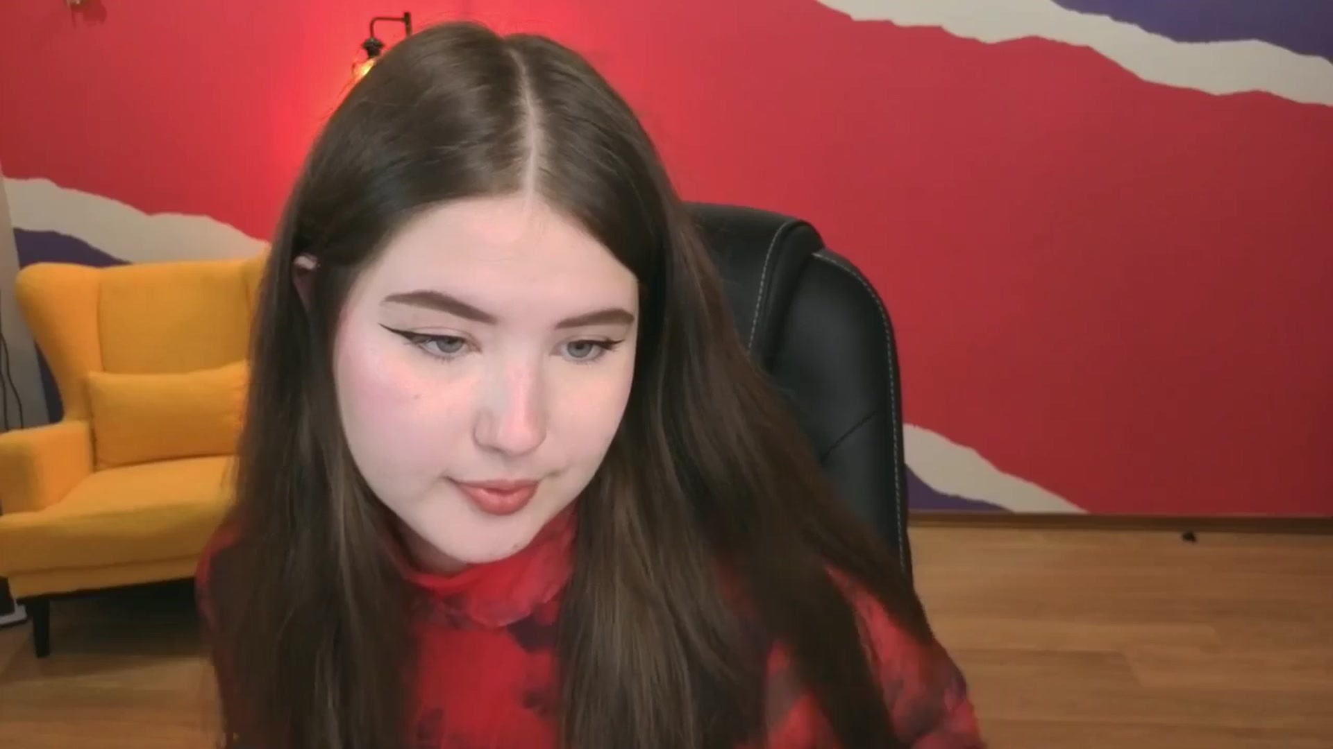 Gallery image thumbnail from AdmireMyEyes's myfreecams stream on, 07/30/2025, 24:51 image 13 of 20