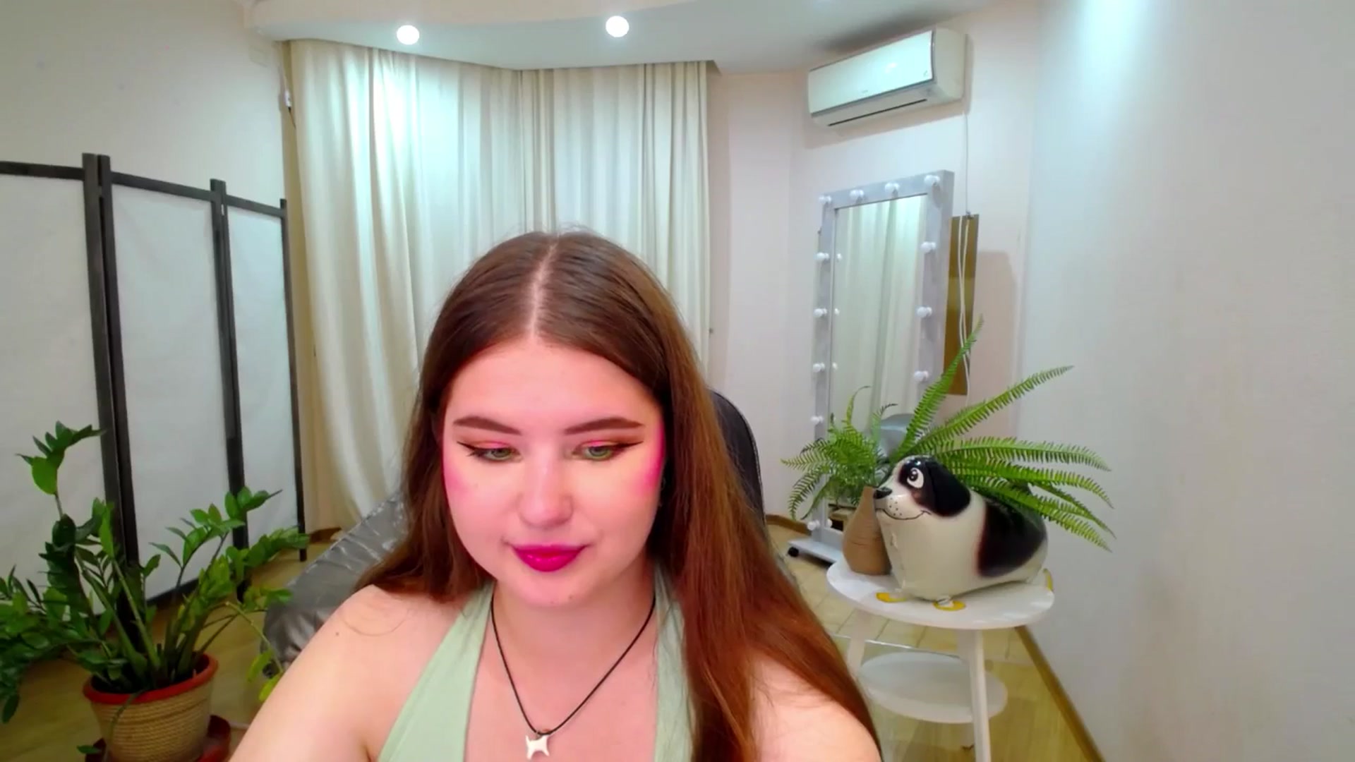 Gallery image thumbnail from AdmireMyEyes's myfreecams stream on, 07/30/2025, 19:47 image 11 of 20