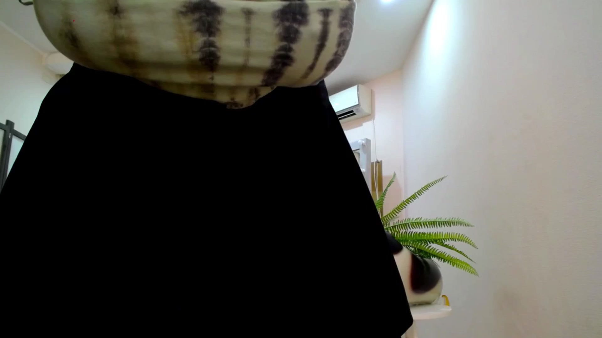 Gallery image thumbnail from AdmireMyEyes's myfreecams stream on, 07/30/2025, 19:47 image 15 of 20
