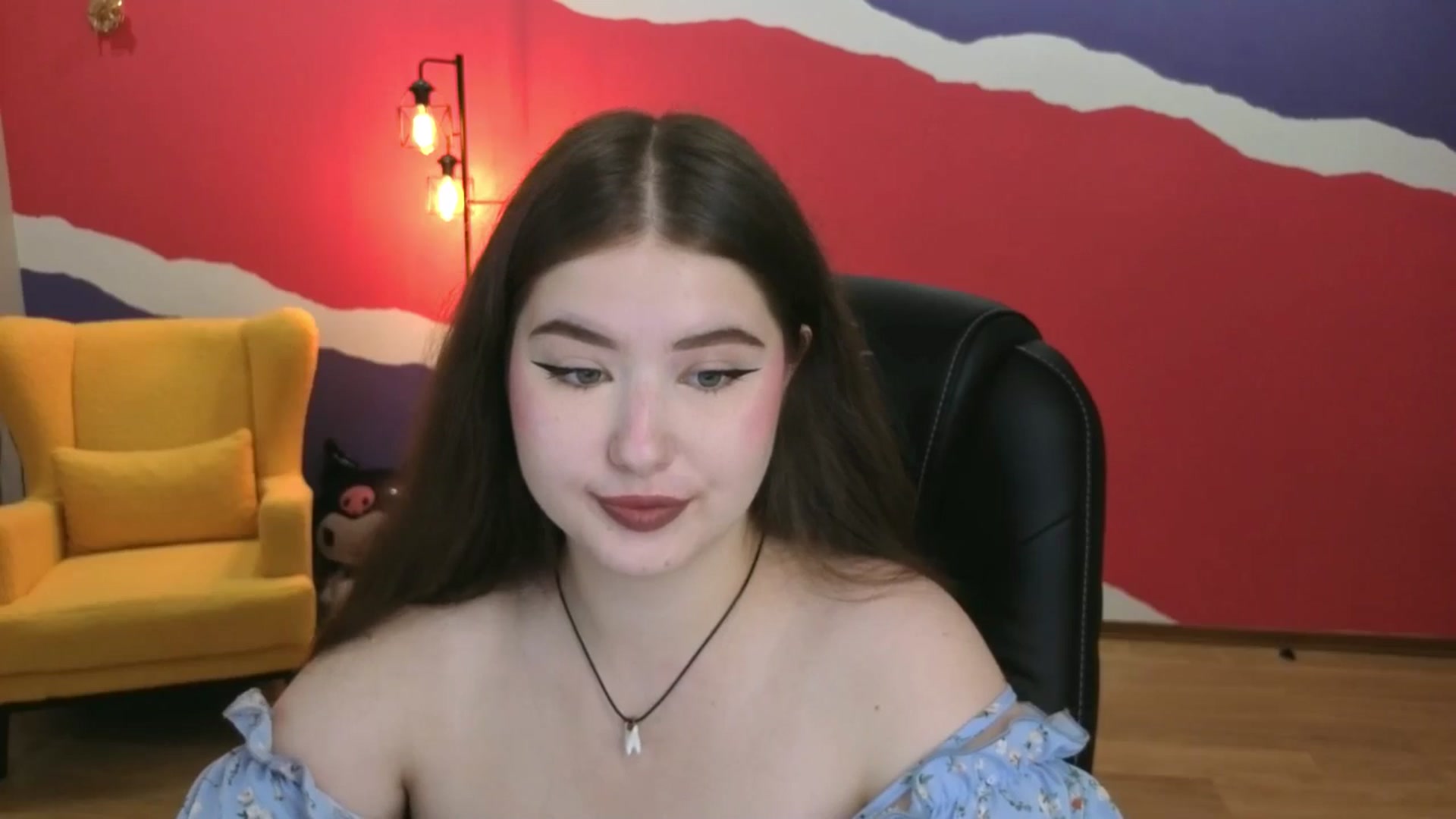 Gallery image thumbnail from AdmireMyEyes's myfreecams stream on, 07/31/2025, 19:47 image 10 of 20