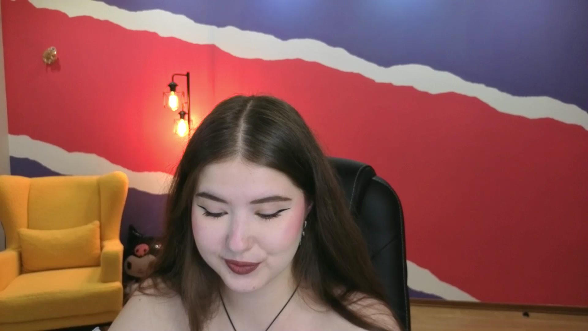 Gallery image thumbnail from AdmireMyEyes's myfreecams stream on, 07/31/2025, 19:47 image 14 of 20
