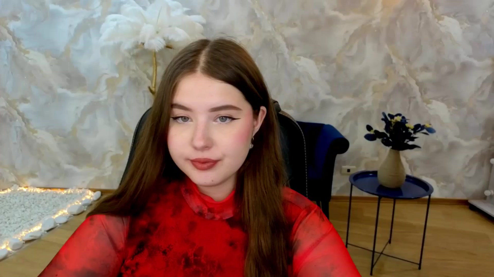 Gallery image thumbnail from AdmireMyEyes's myfreecams stream on, 08/23/2025, 20:50 image 1 of 20