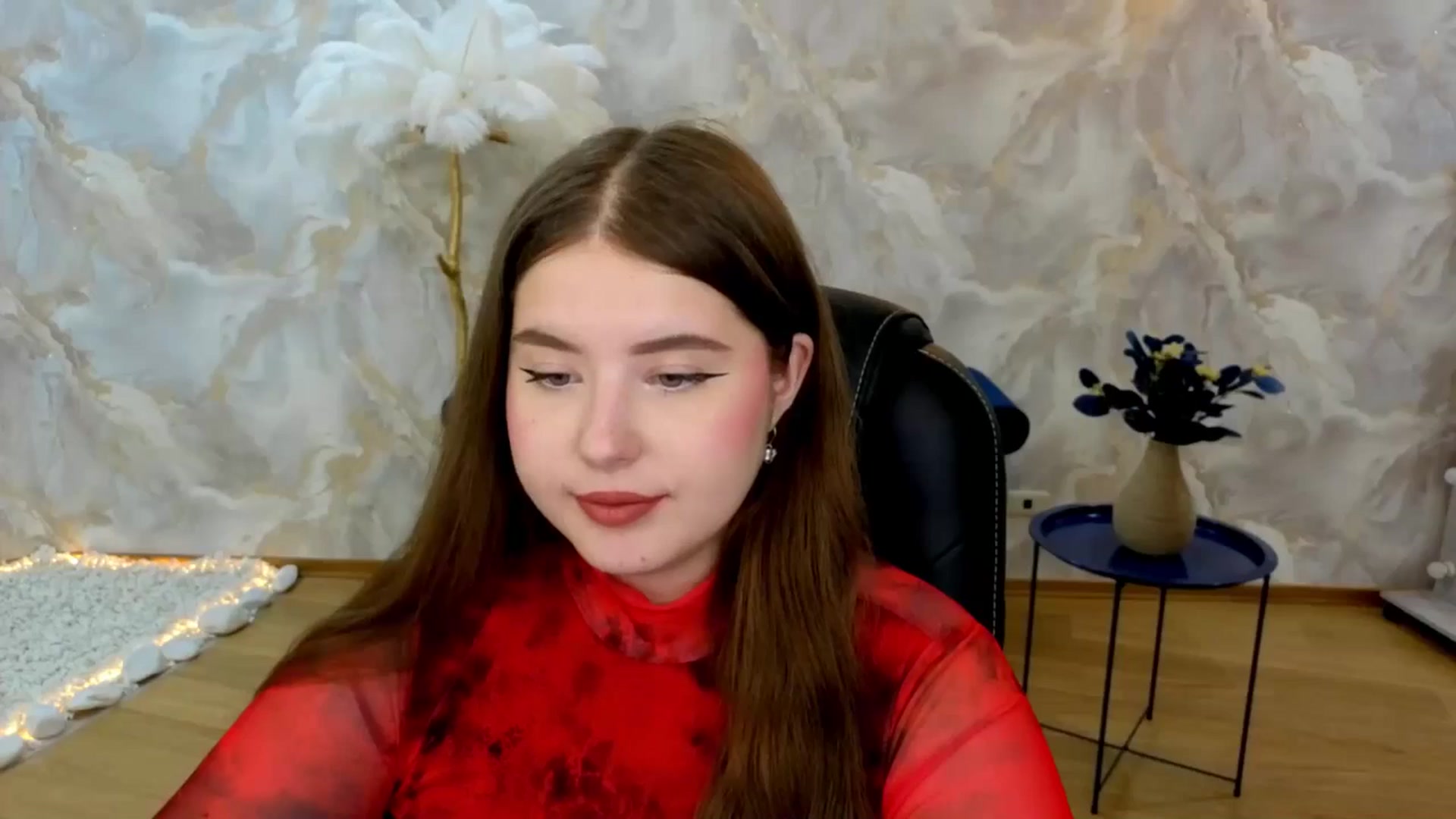 Gallery image thumbnail from AdmireMyEyes's myfreecams stream on, 08/23/2025, 20:50 image 2 of 20