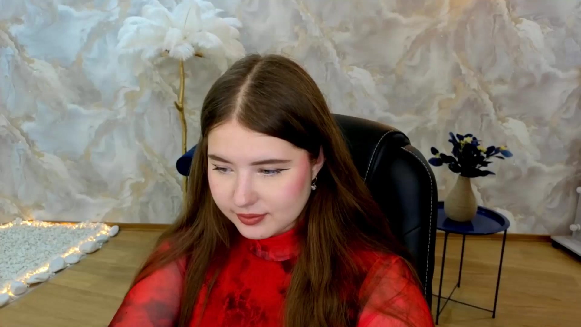 Gallery image thumbnail from AdmireMyEyes's myfreecams stream on, 08/23/2025, 20:50 image 5 of 20