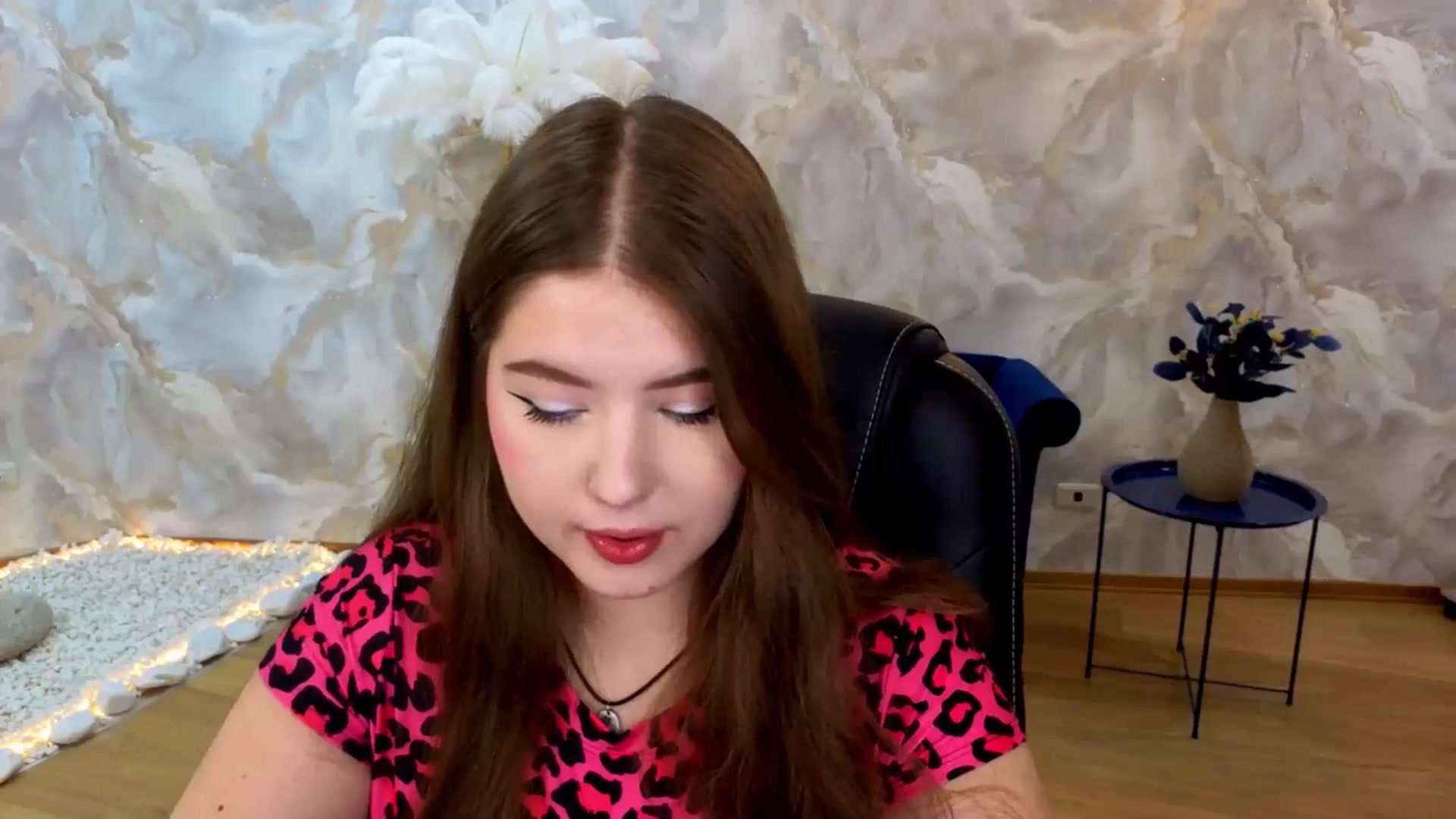 Gallery image thumbnail from AdmireMyEyes's myfreecams stream on, 08/24/2025, 18:55 image 8 of 20