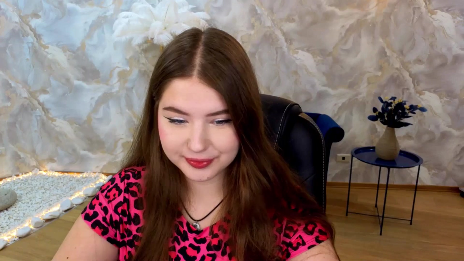 Gallery image thumbnail from AdmireMyEyes's myfreecams stream on, 08/24/2025, 18:55 image 6 of 20
