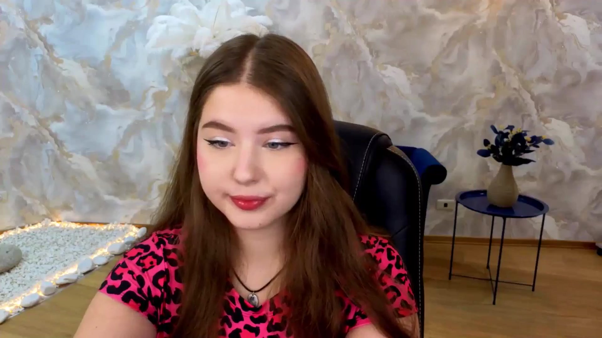 Gallery image thumbnail from AdmireMyEyes's myfreecams stream on, 08/24/2025, 18:55 image 7 of 20