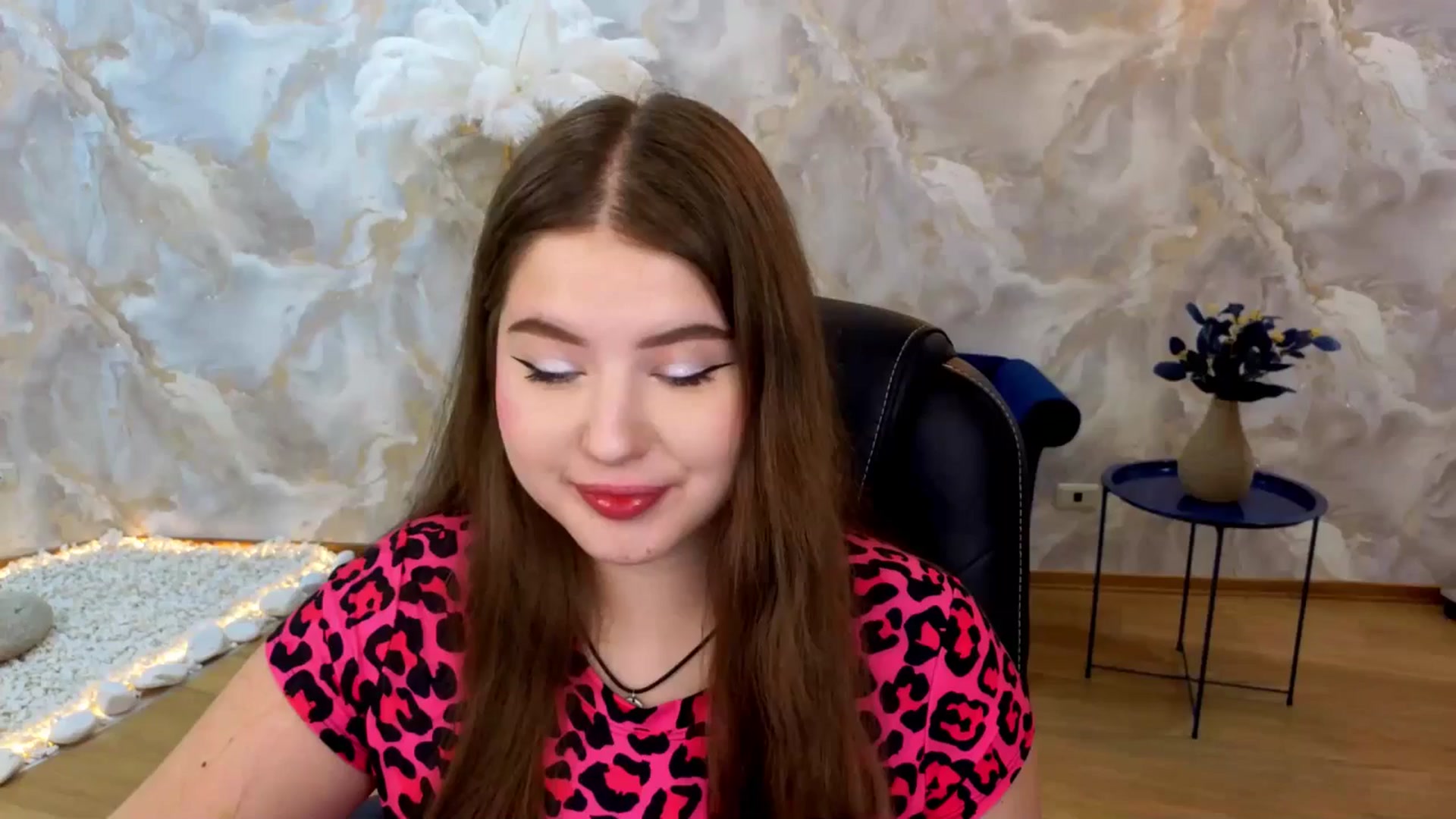 Gallery image thumbnail from AdmireMyEyes's myfreecams stream on, 08/24/2025, 18:55 image 1 of 20