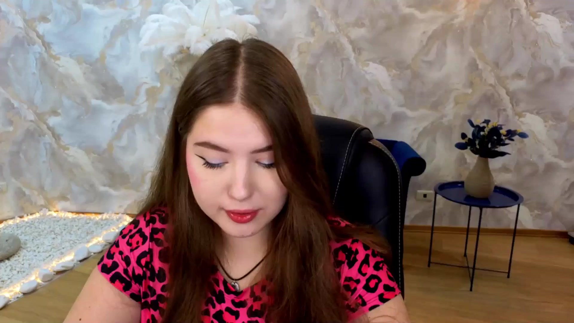 Gallery image thumbnail from AdmireMyEyes's myfreecams stream on, 08/24/2025, 18:55 image 9 of 20