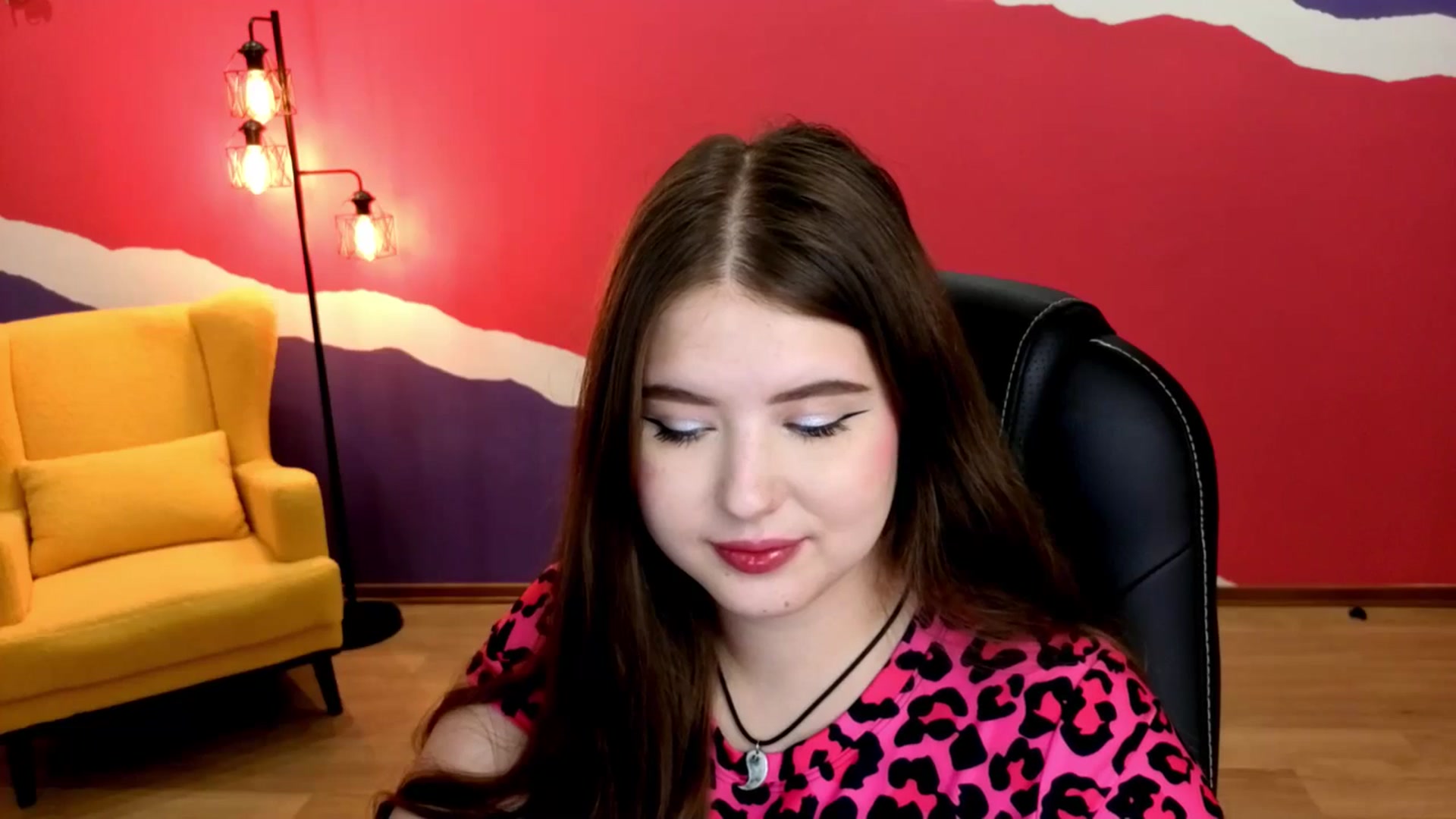 Gallery image thumbnail from AdmireMyEyes's myfreecams stream on, 08/24/2025, 21:21 image 4 of 20