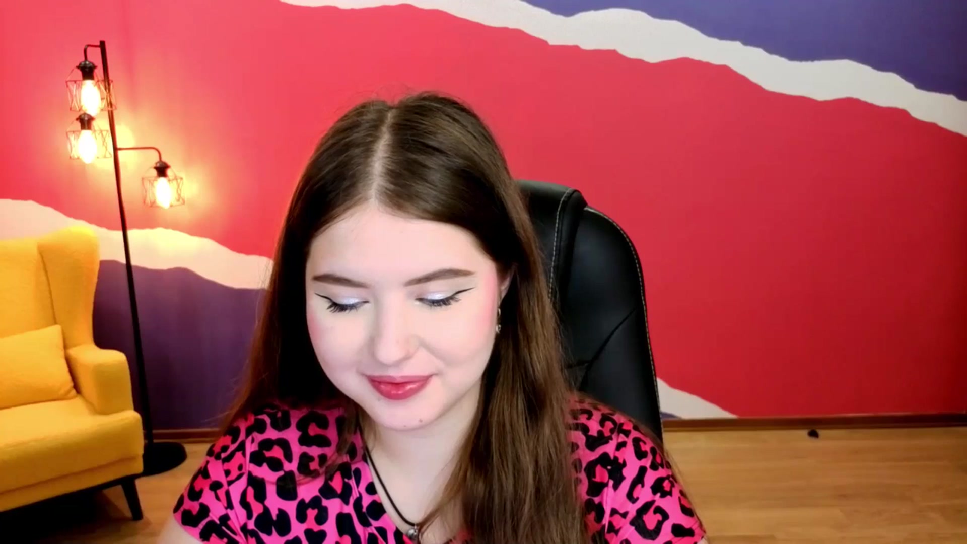 Gallery image thumbnail from AdmireMyEyes's myfreecams stream on, 08/24/2025, 22:56 image 6 of 20