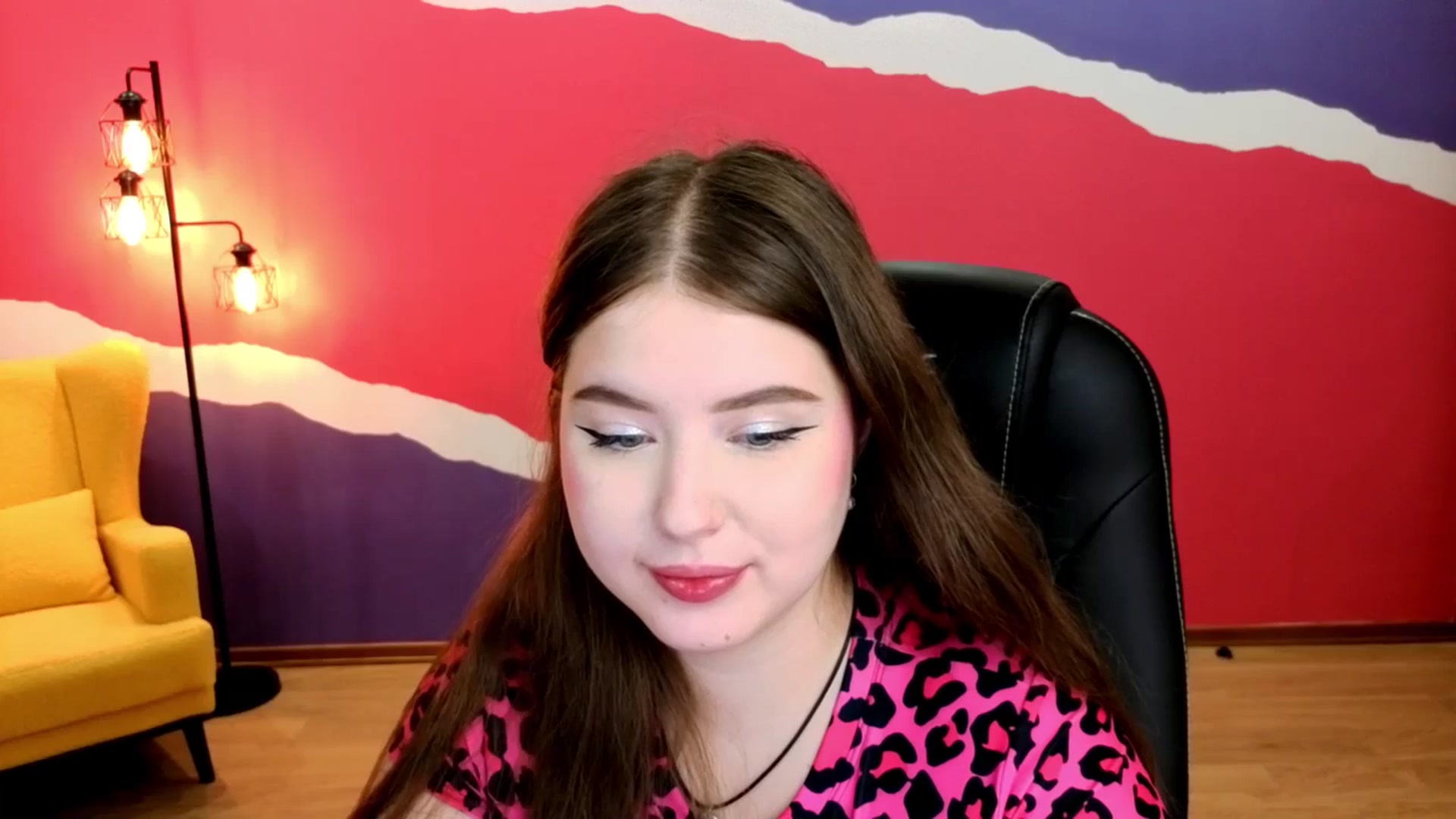 Gallery image thumbnail from AdmireMyEyes's myfreecams stream on, 08/24/2025, 22:56 image 14 of 20