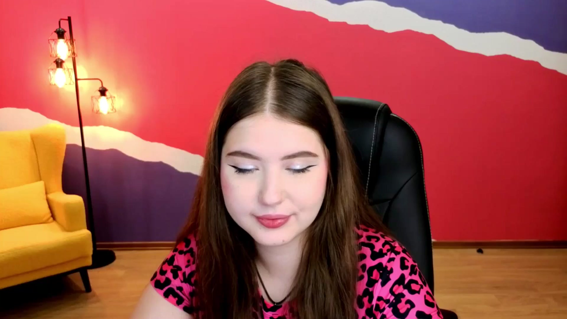 Gallery image thumbnail from AdmireMyEyes's myfreecams stream on, 08/24/2025, 23:47 image 17 of 20
