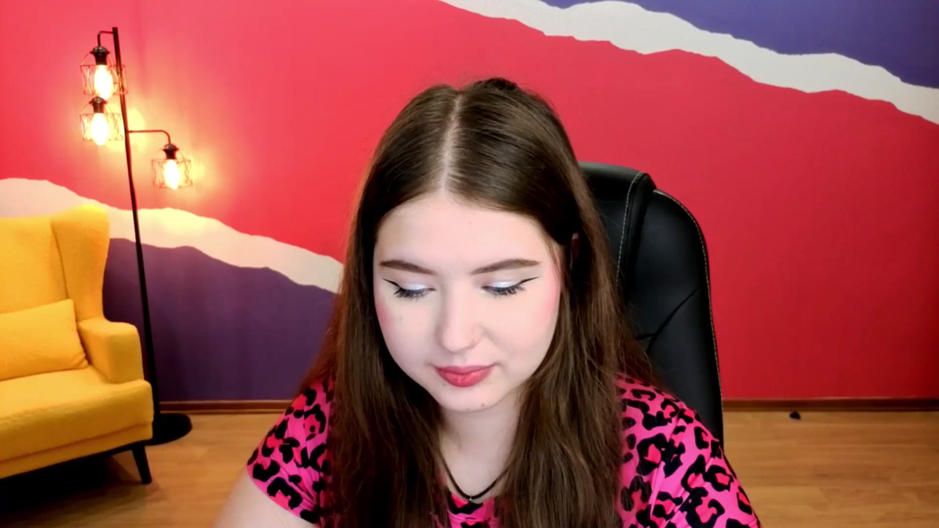 Gallery image thumbnail from AdmireMyEyes's myfreecams stream on, 08/24/2025, 23:47 image 5 of 20