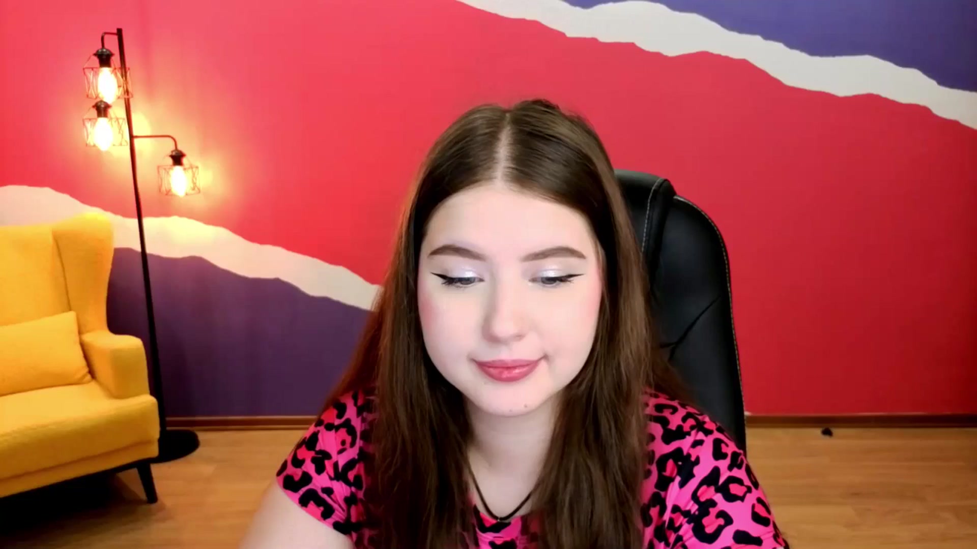 Gallery image thumbnail from AdmireMyEyes's myfreecams stream on, 08/24/2025, 23:47 image 18 of 20