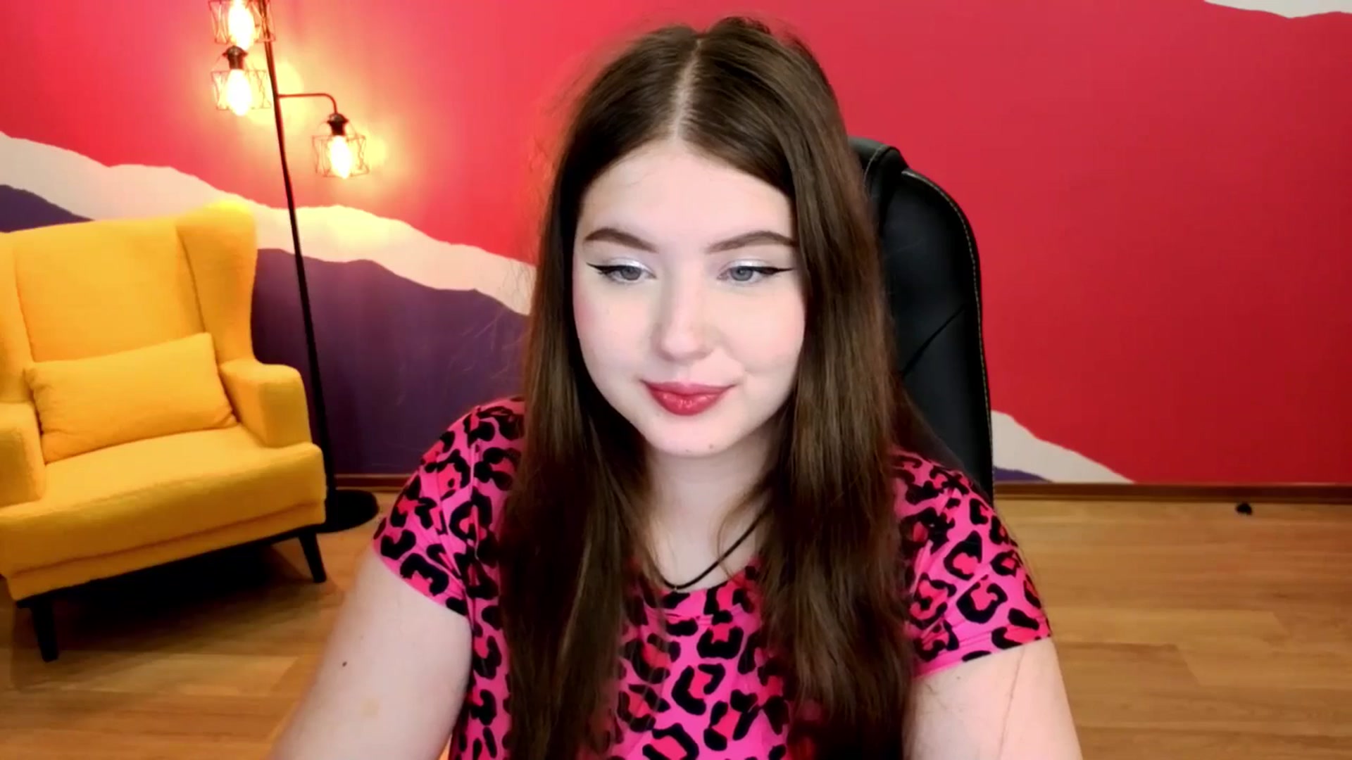 Gallery image thumbnail from AdmireMyEyes's myfreecams stream on, 08/25/2025, 24:32 image 19 of 20