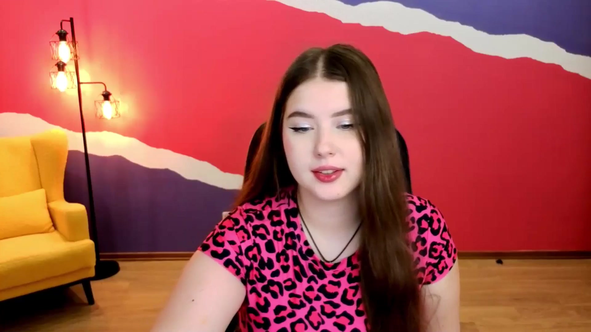 Gallery image thumbnail from AdmireMyEyes's myfreecams stream on, 08/25/2025, 24:32 image 2 of 20