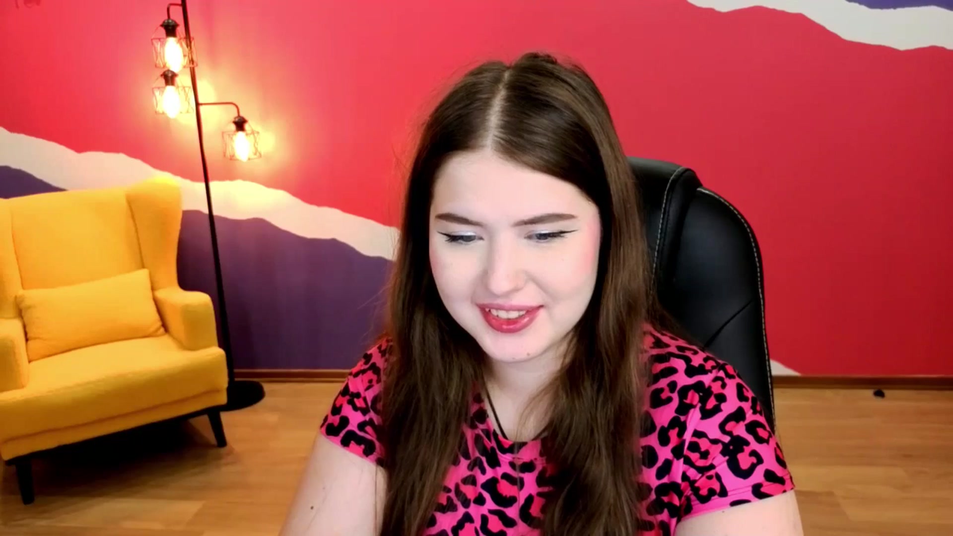Gallery image thumbnail from AdmireMyEyes's myfreecams stream on, 08/25/2025, 24:48 image 9 of 20