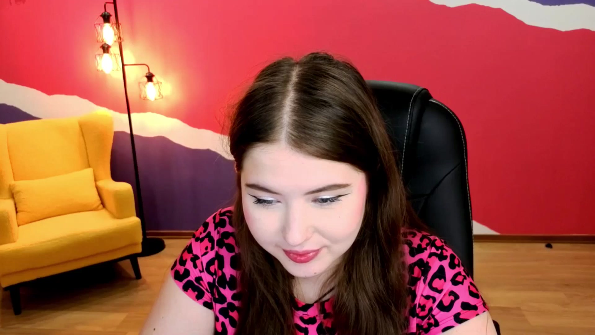 Gallery image thumbnail from AdmireMyEyes's myfreecams stream on, 08/25/2025, 24:48 image 7 of 20