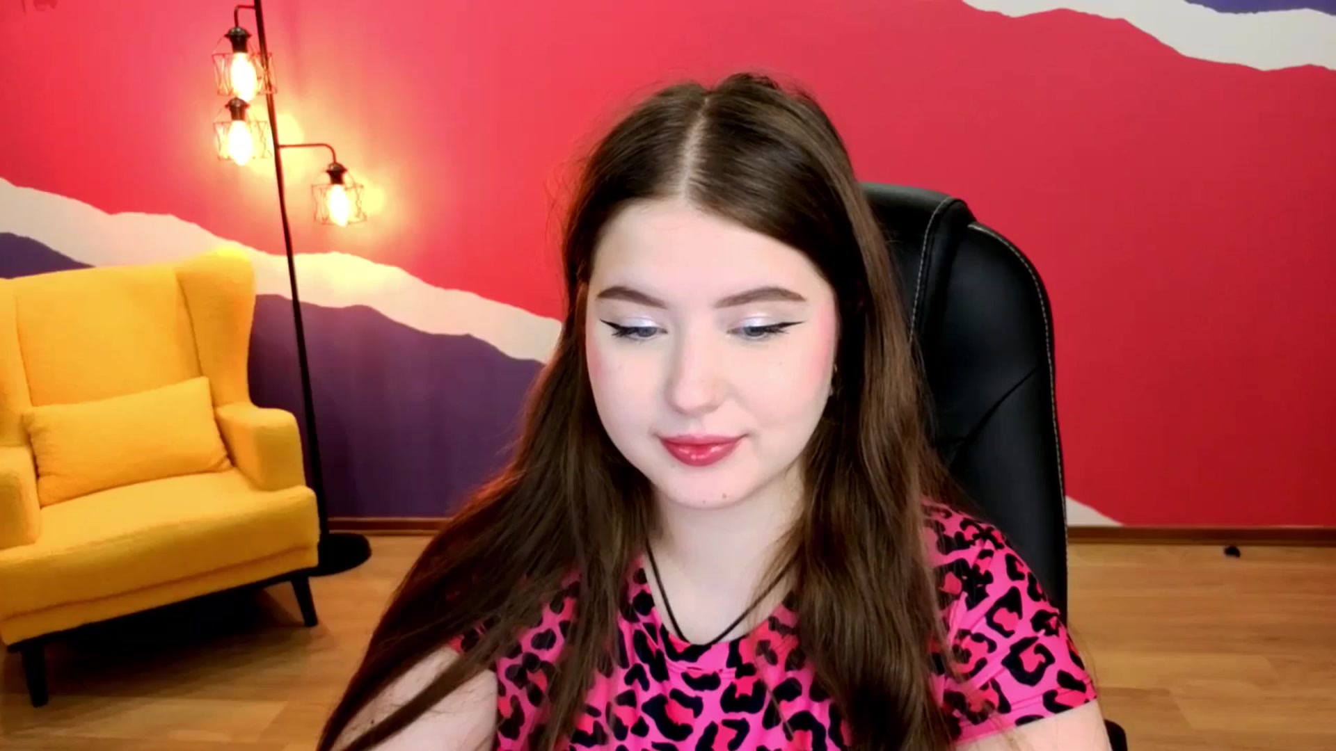 Gallery image thumbnail from AdmireMyEyes's myfreecams stream on, 08/25/2025, 24:48 image 8 of 20