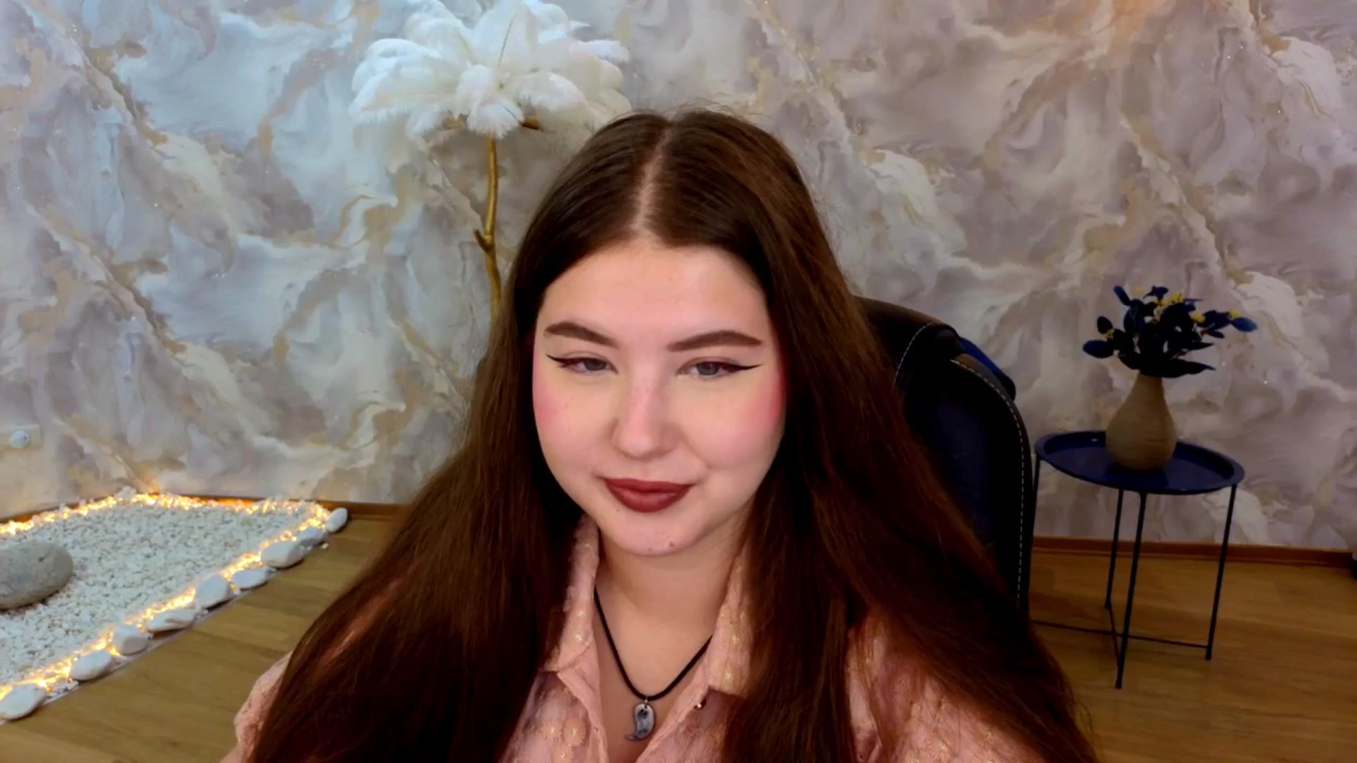 Gallery image thumbnail from AdmireMyEyes's myfreecams stream on, 08/26/2025, 19:02 image 9 of 20