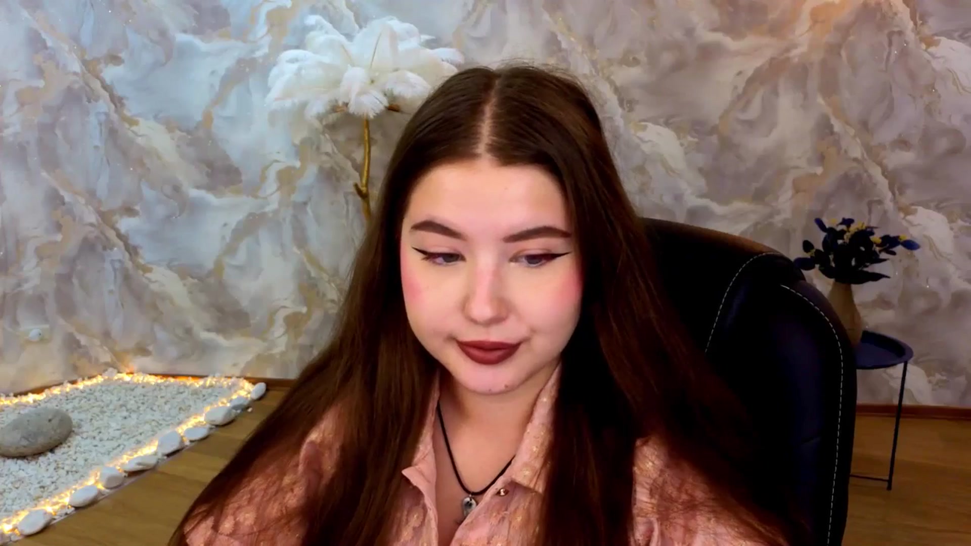 Gallery image thumbnail from AdmireMyEyes's myfreecams stream on, 08/26/2025, 20:12 image 20 of 20