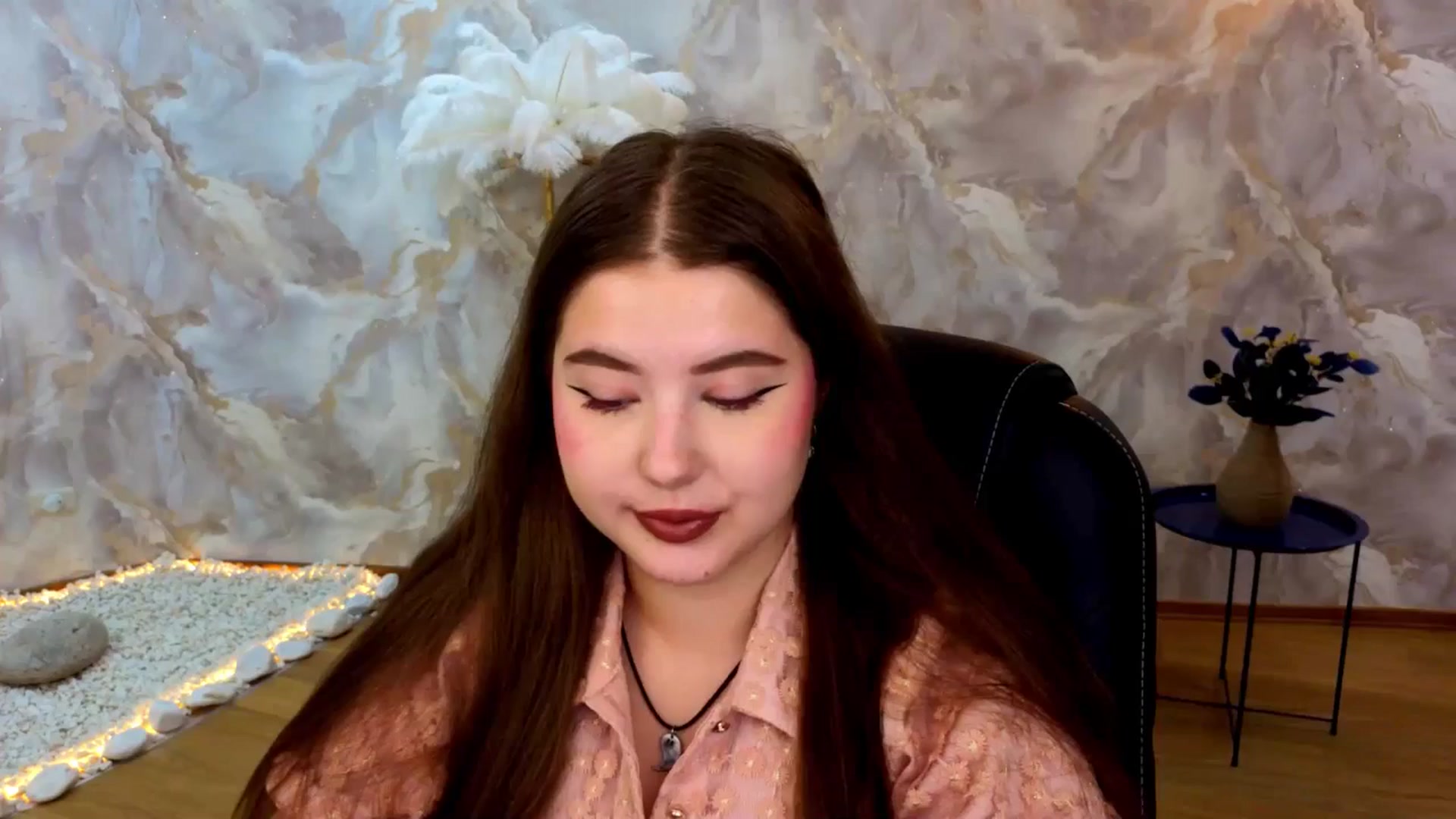 Gallery image thumbnail from AdmireMyEyes's myfreecams stream on, 08/26/2025, 20:12 image 8 of 20