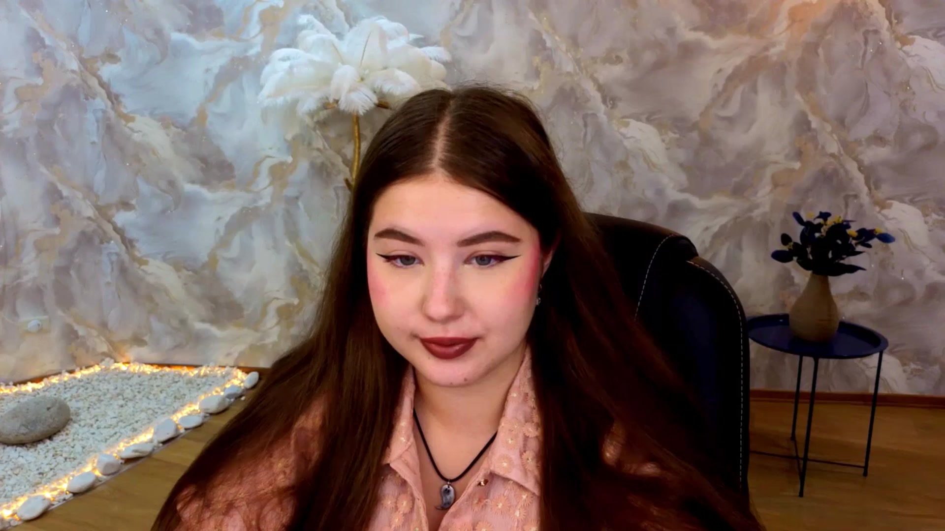 Gallery image thumbnail from AdmireMyEyes's myfreecams stream on, 08/26/2025, 20:12 image 5 of 20