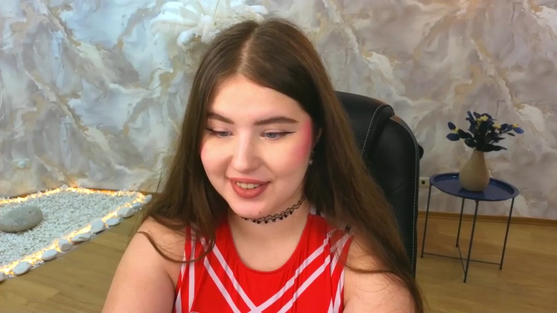 Gallery image thumbnail from AdmireMyEyes's myfreecams stream on, 08/29/2025, 07:41 image 13 of 20