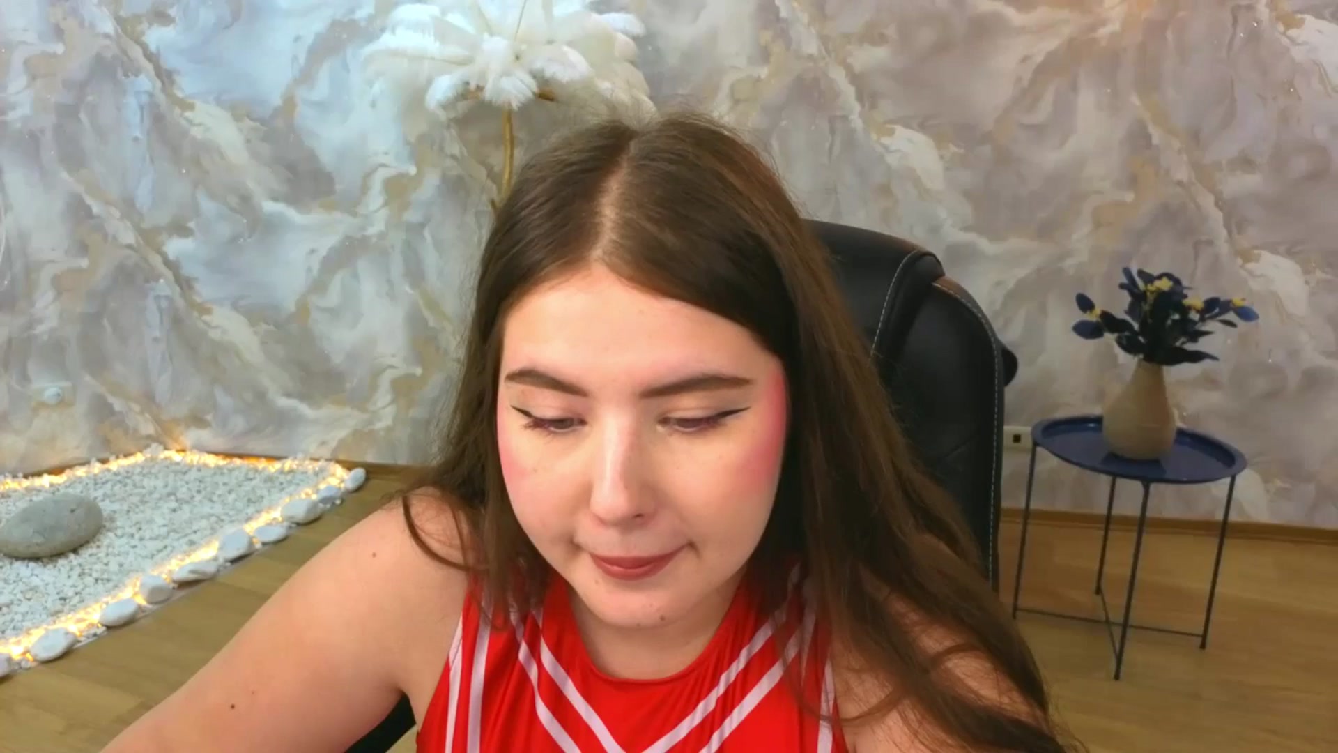Gallery image thumbnail from AdmireMyEyes's myfreecams stream on, 08/29/2025, 07:41 image 14 of 20