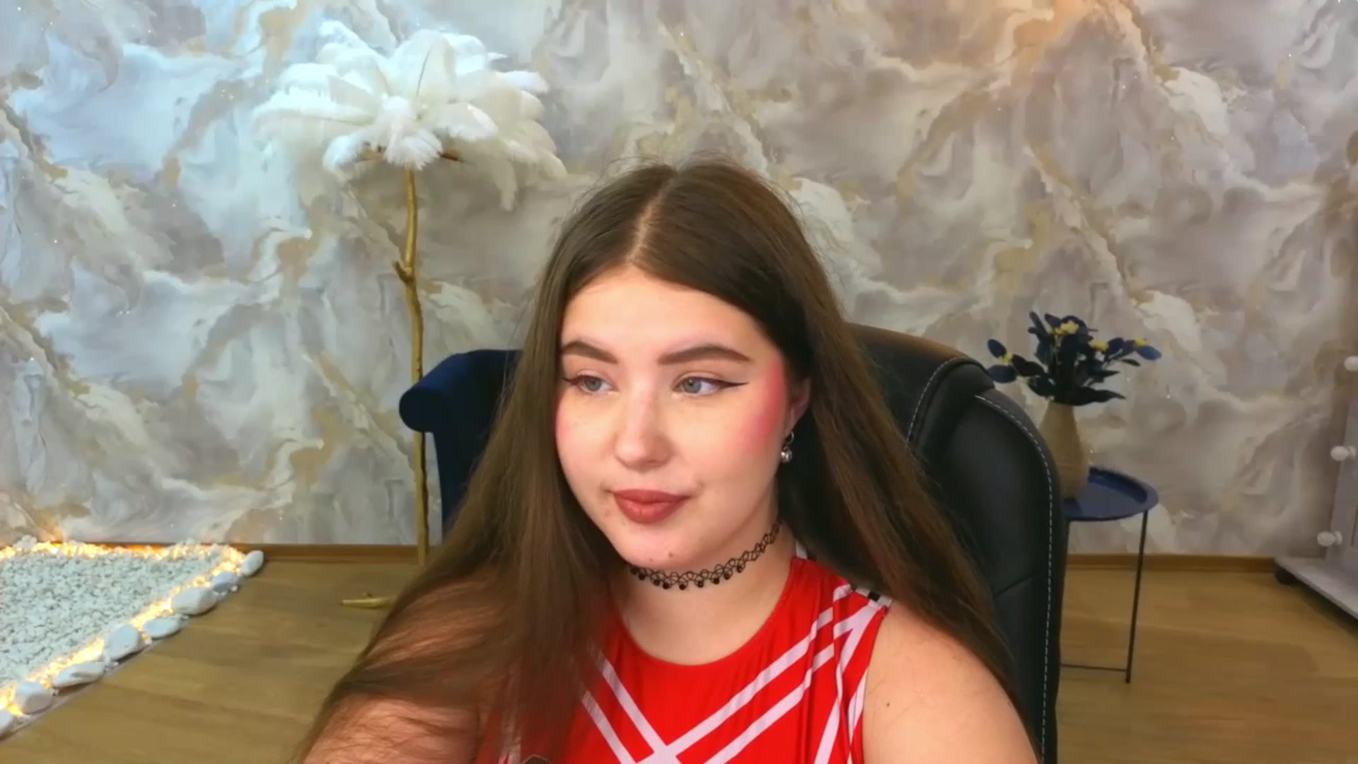 Gallery image thumbnail from AdmireMyEyes's myfreecams stream on, 08/29/2025, 08:54 image 7 of 20