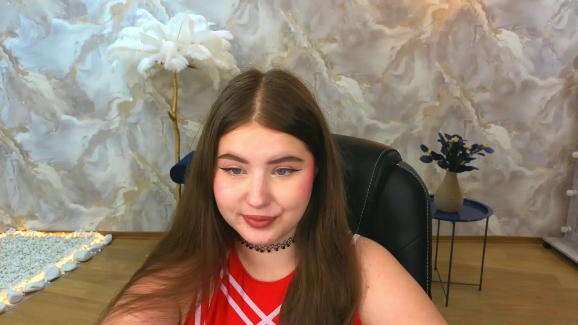 Gallery image thumbnail from AdmireMyEyes's myfreecams stream on, 08/29/2025, 08:54 image 5 of 20