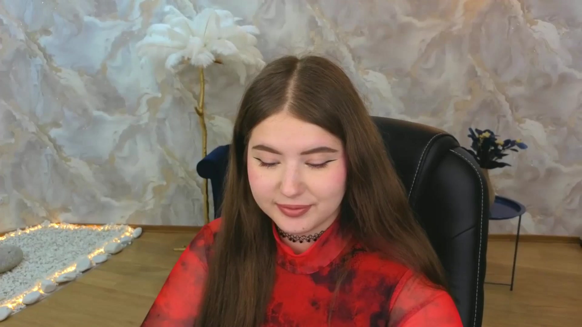 Gallery image thumbnail from AdmireMyEyes's myfreecams stream on, 08/30/2025, 07:51 image 3 of 20