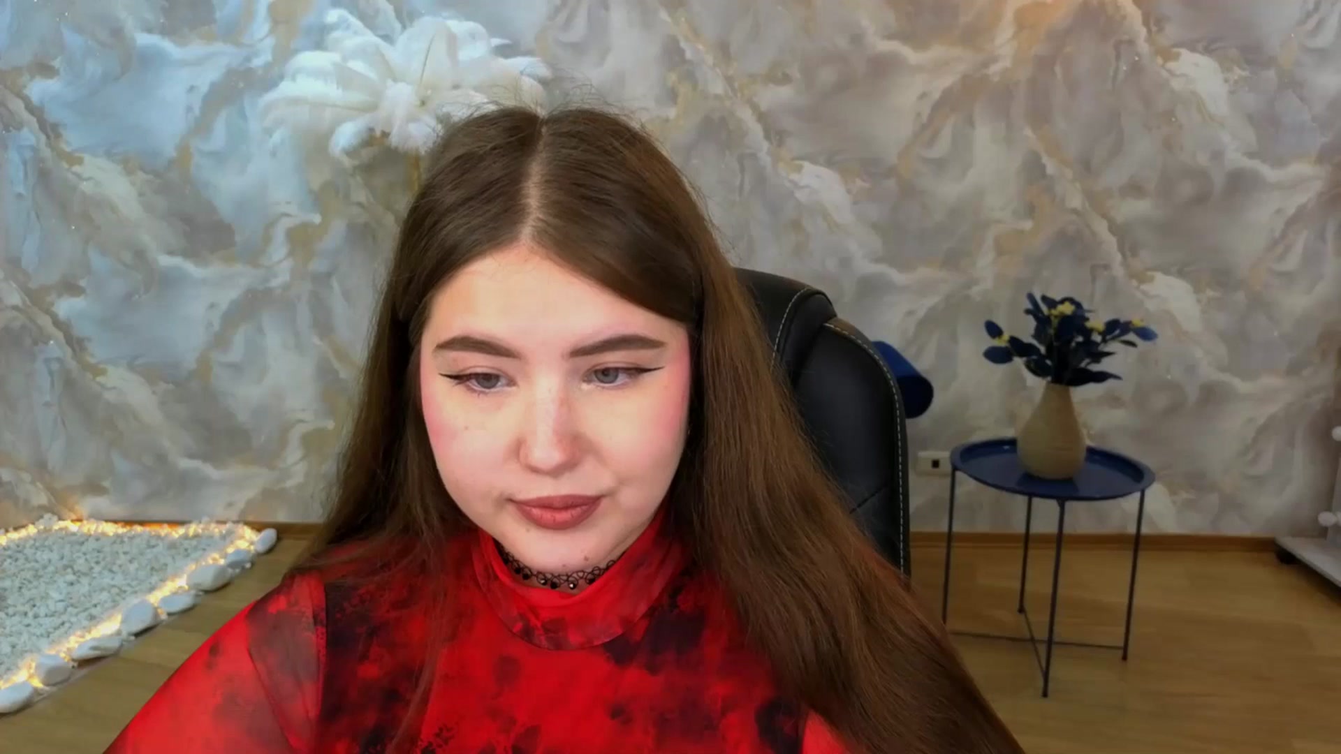 Gallery image thumbnail from AdmireMyEyes's myfreecams stream on, 08/30/2025, 08:18 image 12 of 20