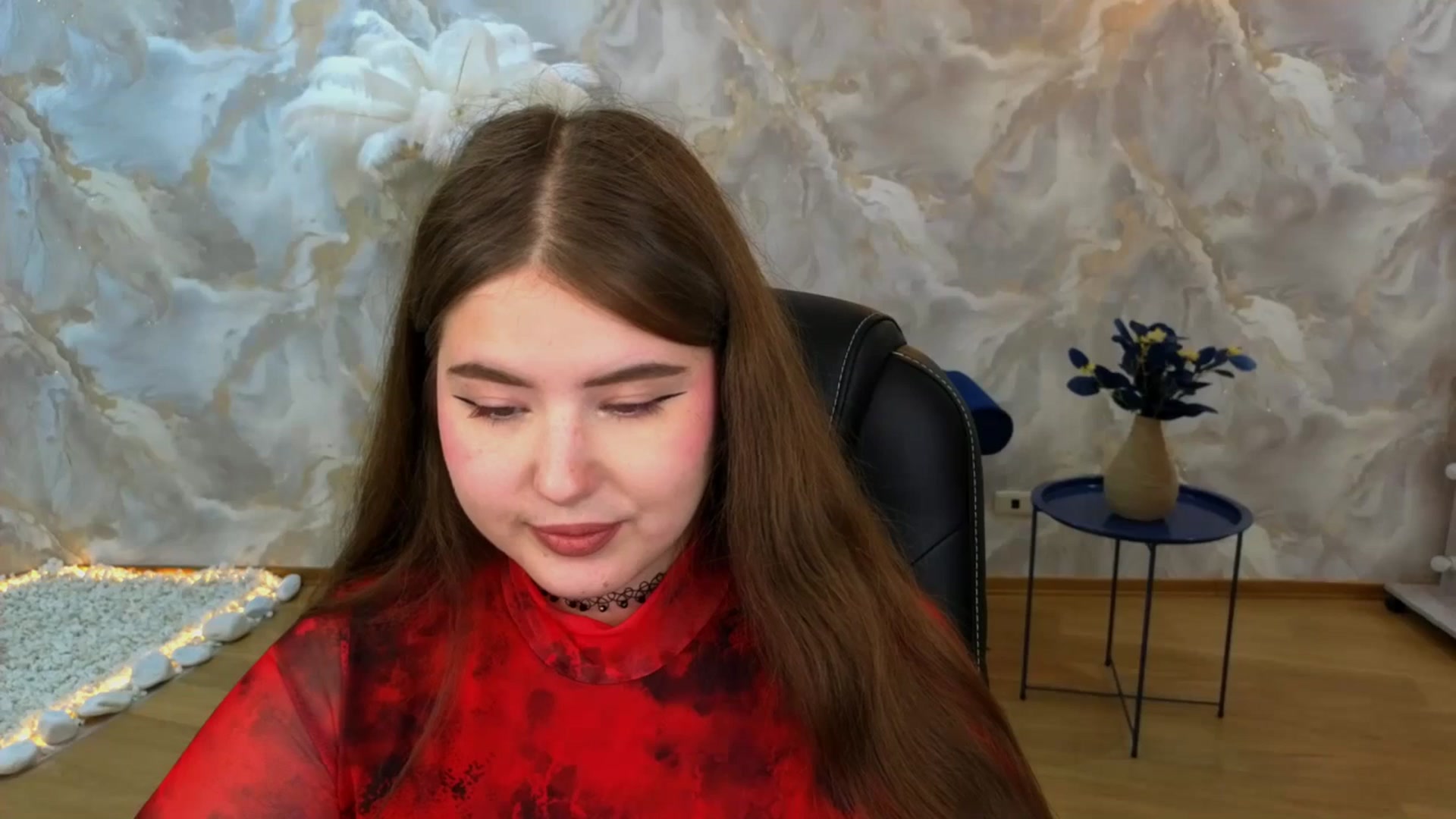Gallery image thumbnail from AdmireMyEyes's myfreecams stream on, 08/30/2025, 08:18 image 16 of 20
