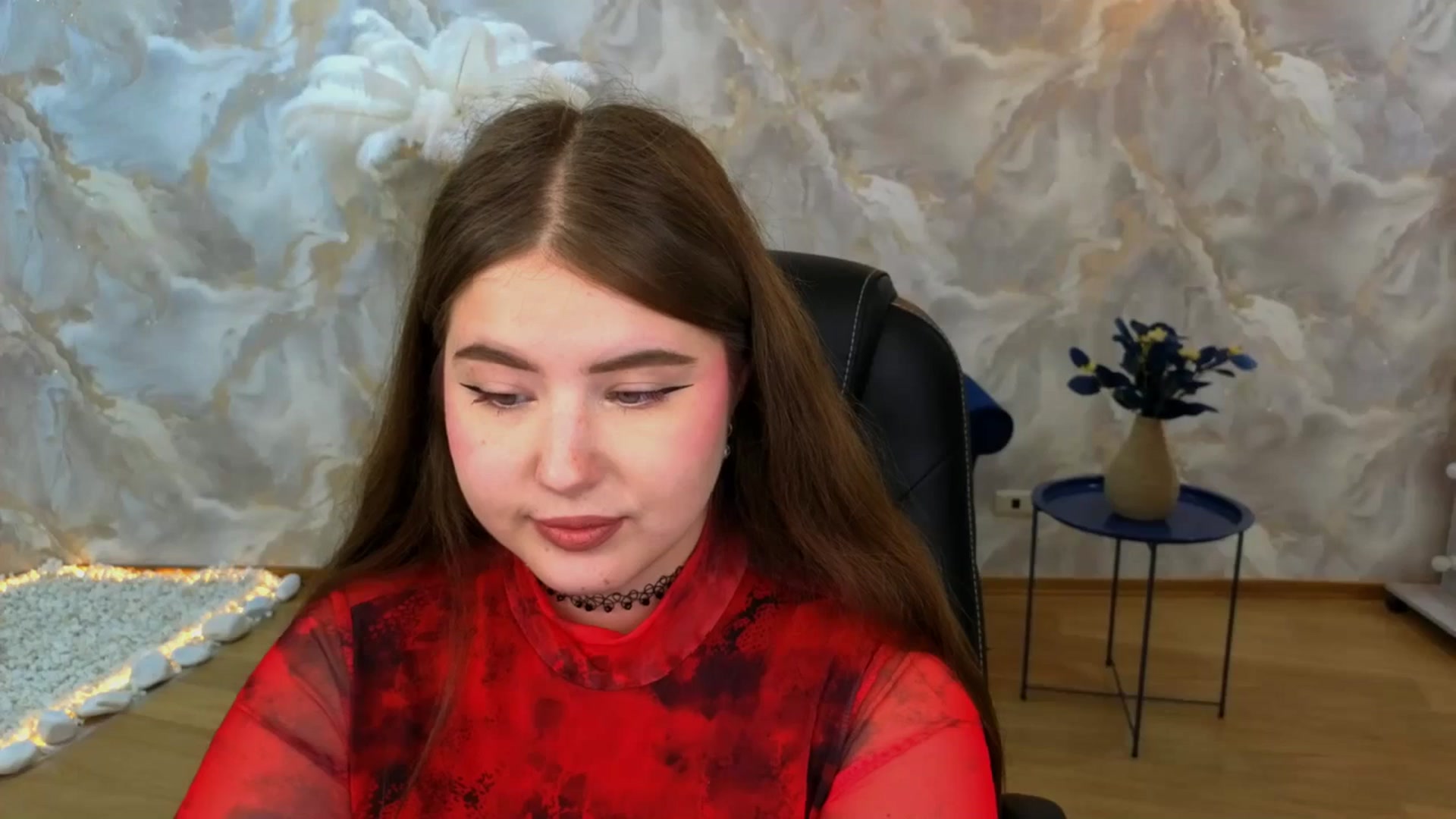Gallery image thumbnail from AdmireMyEyes's myfreecams stream on, 08/30/2025, 08:18 image 4 of 20