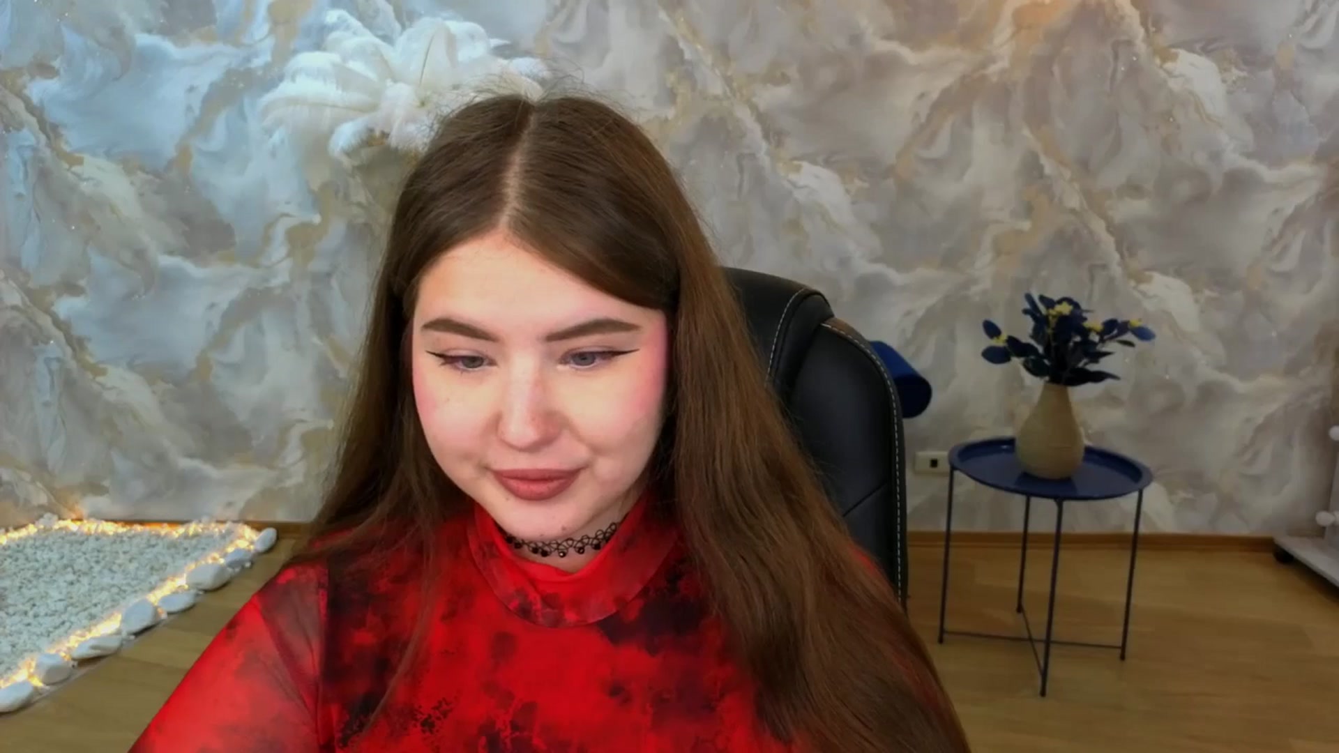 Gallery image thumbnail from AdmireMyEyes's myfreecams stream on, 08/30/2025, 08:18 image 15 of 20