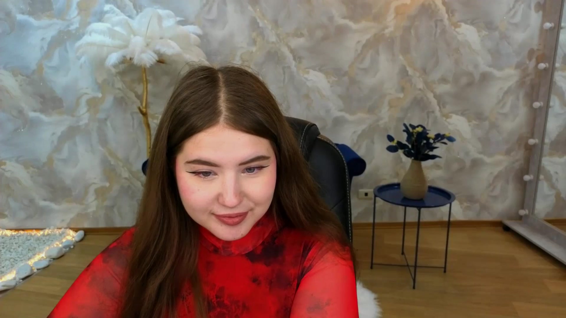 Gallery image thumbnail from AdmireMyEyes's myfreecams stream on, 08/30/2025, 09:57 image 6 of 20