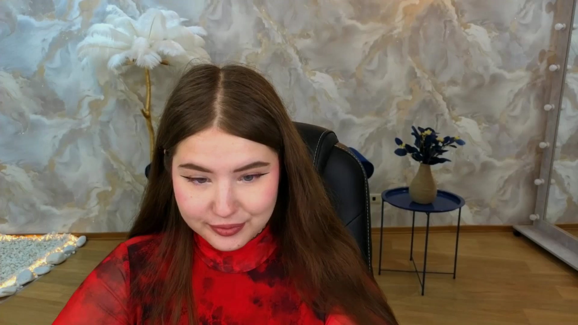 Gallery image thumbnail from AdmireMyEyes's myfreecams stream on, 08/30/2025, 09:57 image 11 of 20