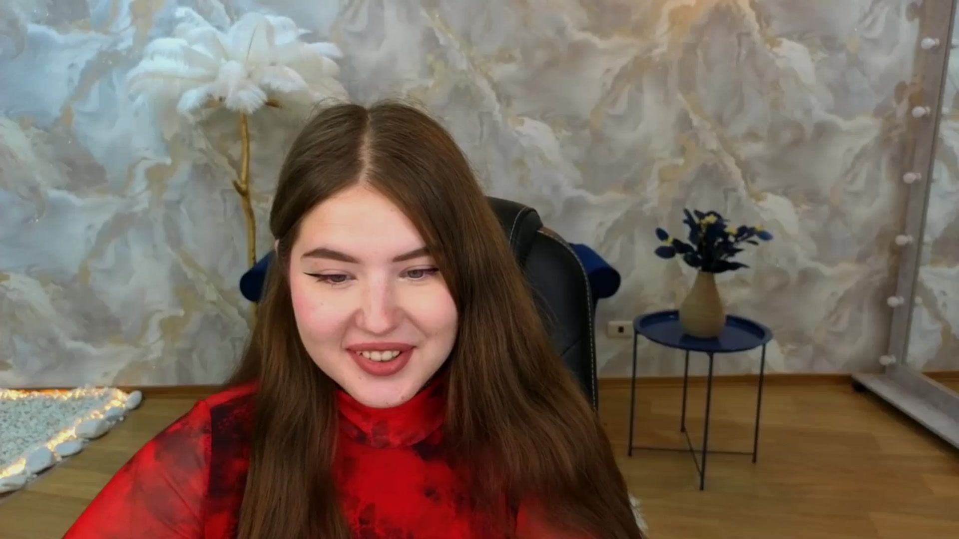 Gallery image thumbnail from AdmireMyEyes's myfreecams stream on, 08/30/2025, 09:57 image 7 of 20