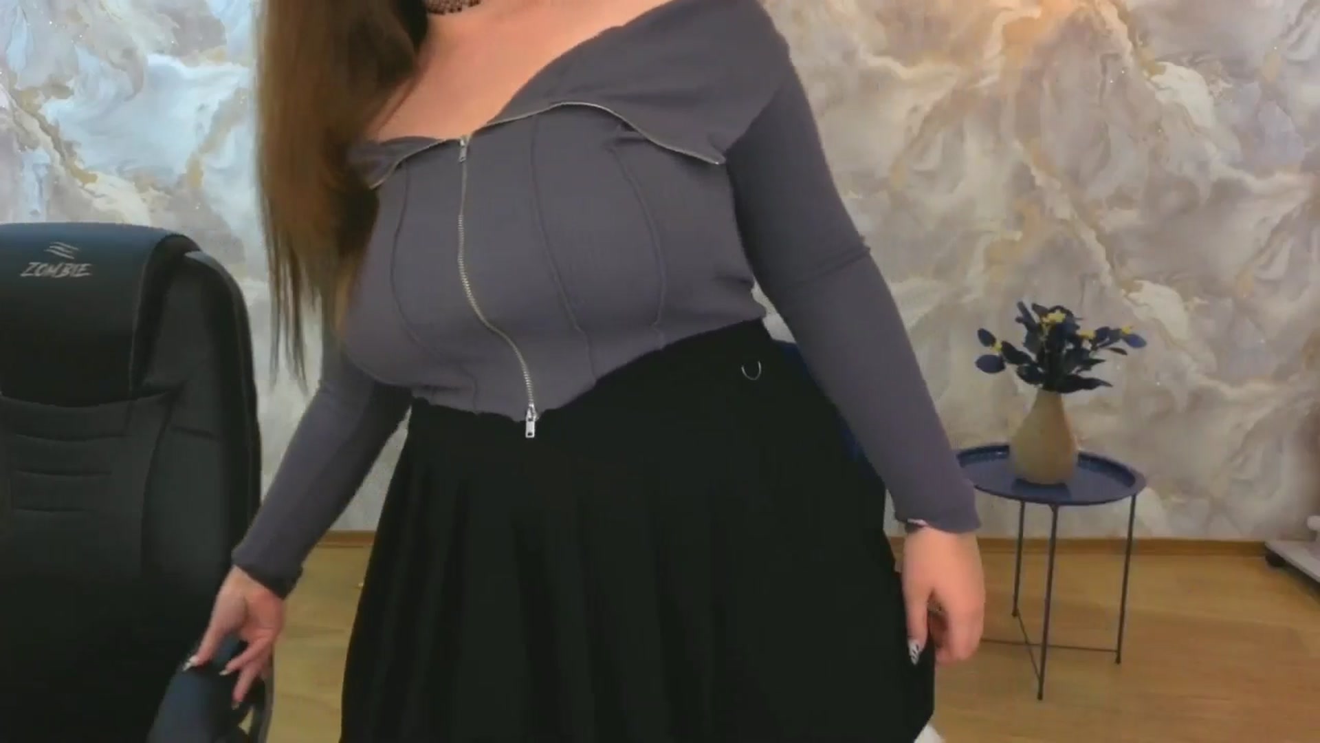 Gallery image thumbnail from AdmireMyEyes's myfreecams stream on, 08/31/2025, 20:35 image 11 of 20