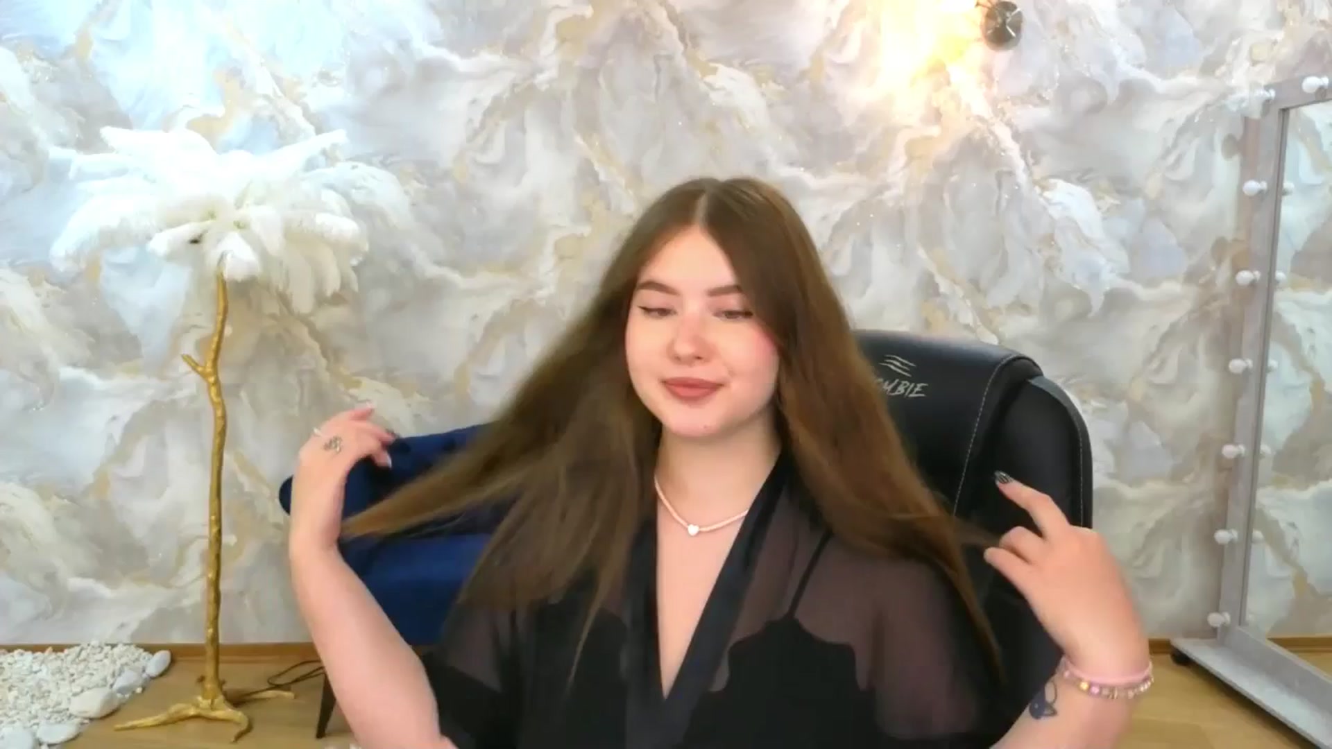 Gallery image thumbnail from AdmireMyEyes's myfreecams stream on, 09/05/2025, 07:46 image 12 of 20