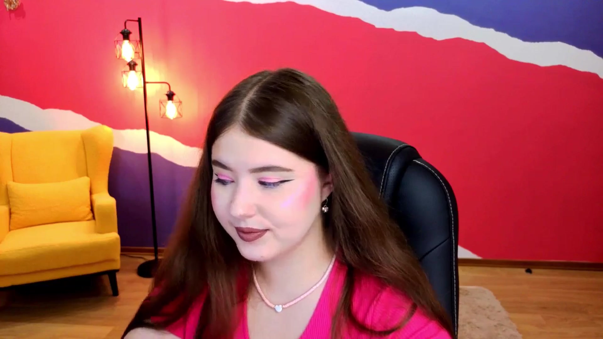 Gallery image thumbnail from AdmireMyEyes's myfreecams stream on, 09/07/2025, 20:22 image 10 of 20