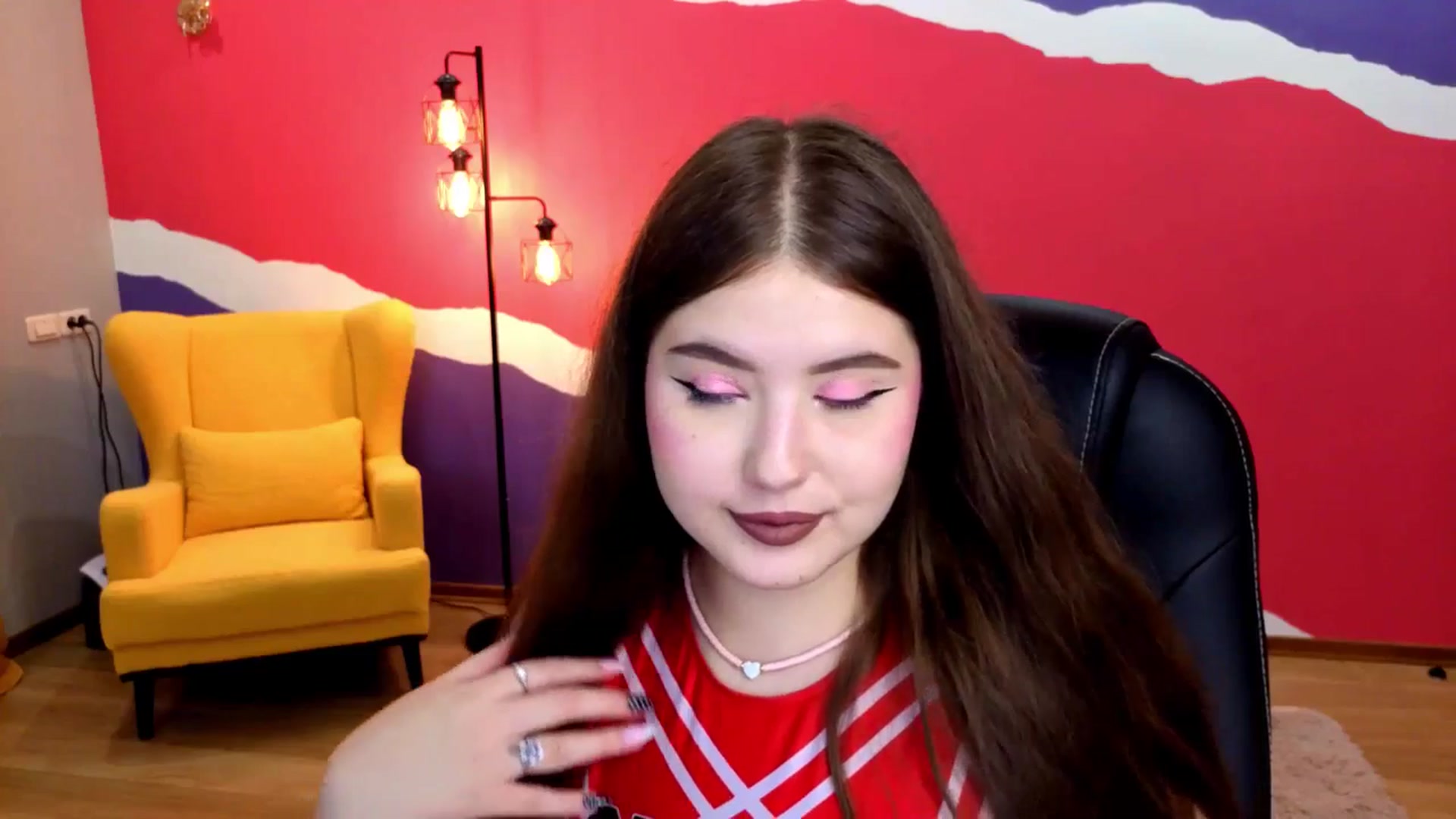 Gallery image thumbnail from AdmireMyEyes's myfreecams stream on, 09/07/2025, 21:28 image 13 of 20