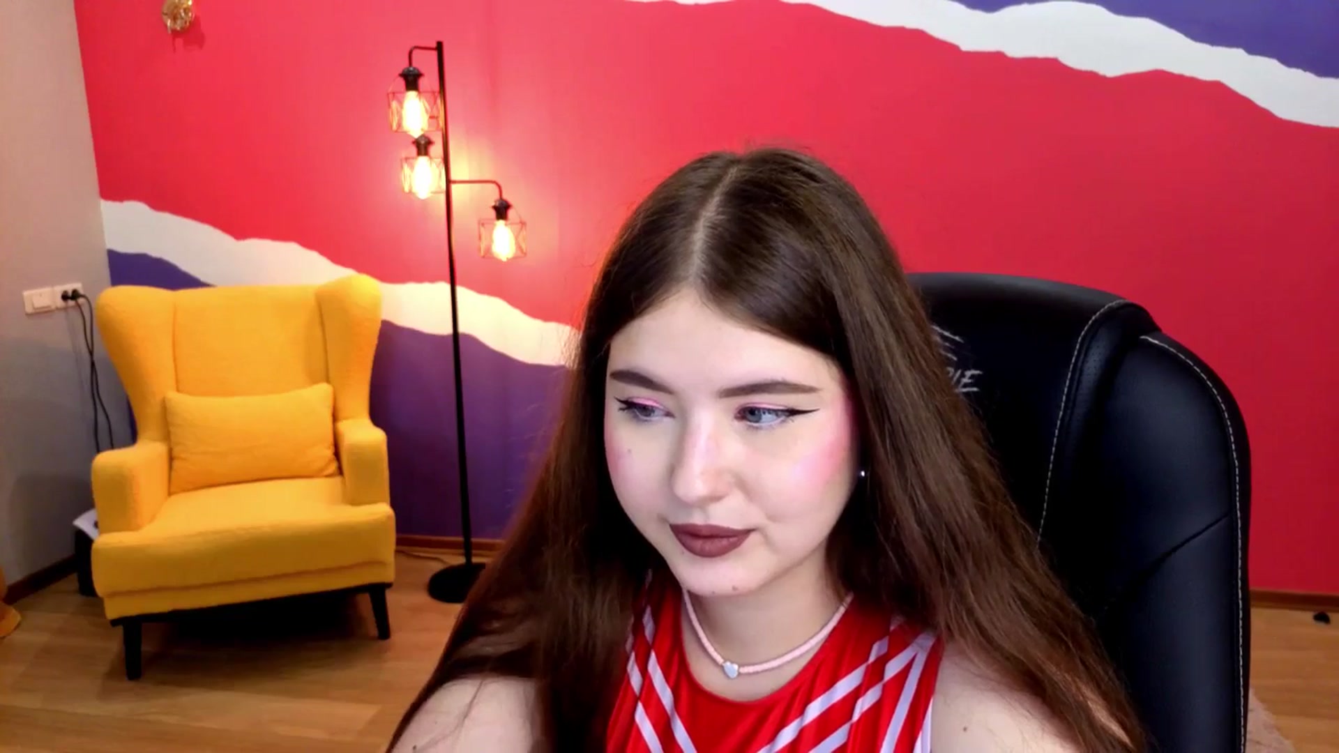 Gallery image thumbnail from AdmireMyEyes's myfreecams stream on, 09/07/2025, 21:28 image 3 of 20