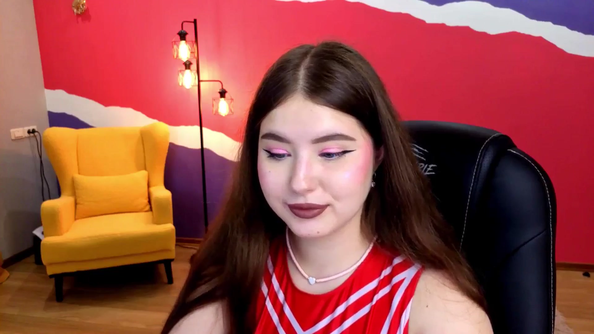 Gallery image thumbnail from AdmireMyEyes's myfreecams stream on, 09/07/2025, 21:28 image 6 of 20