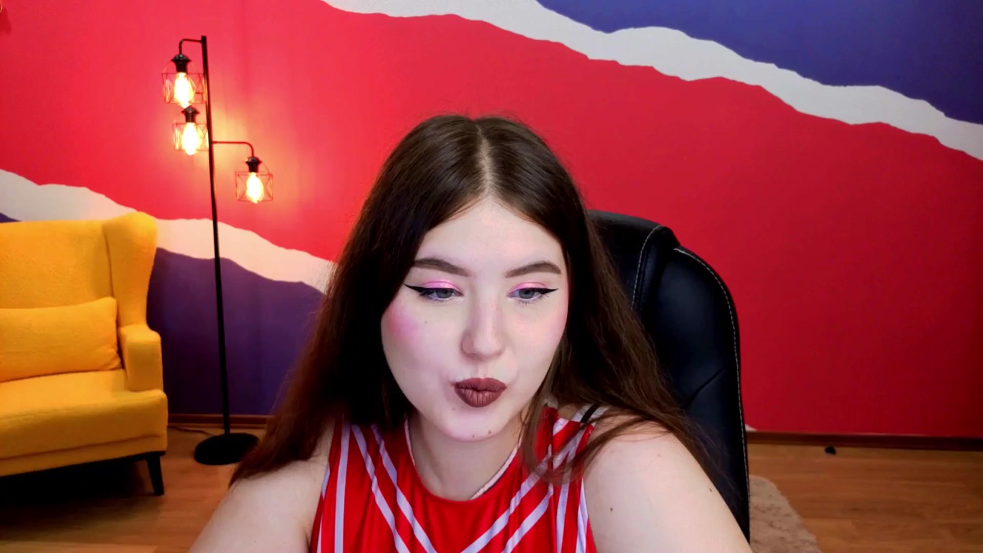 Gallery image thumbnail from AdmireMyEyes's myfreecams stream on, 09/07/2025, 23:07 image 7 of 20