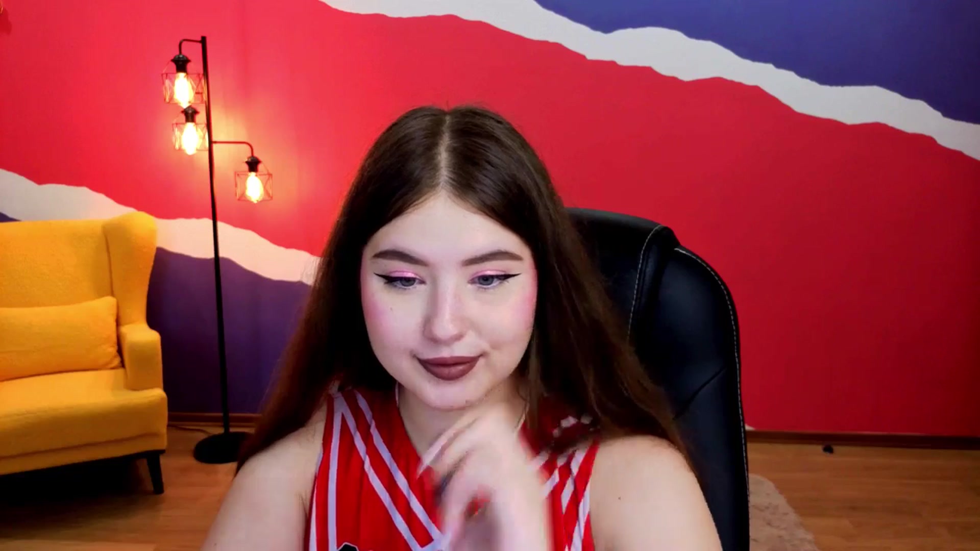 Gallery image thumbnail from AdmireMyEyes's myfreecams stream on, 09/07/2025, 23:07 image 4 of 20